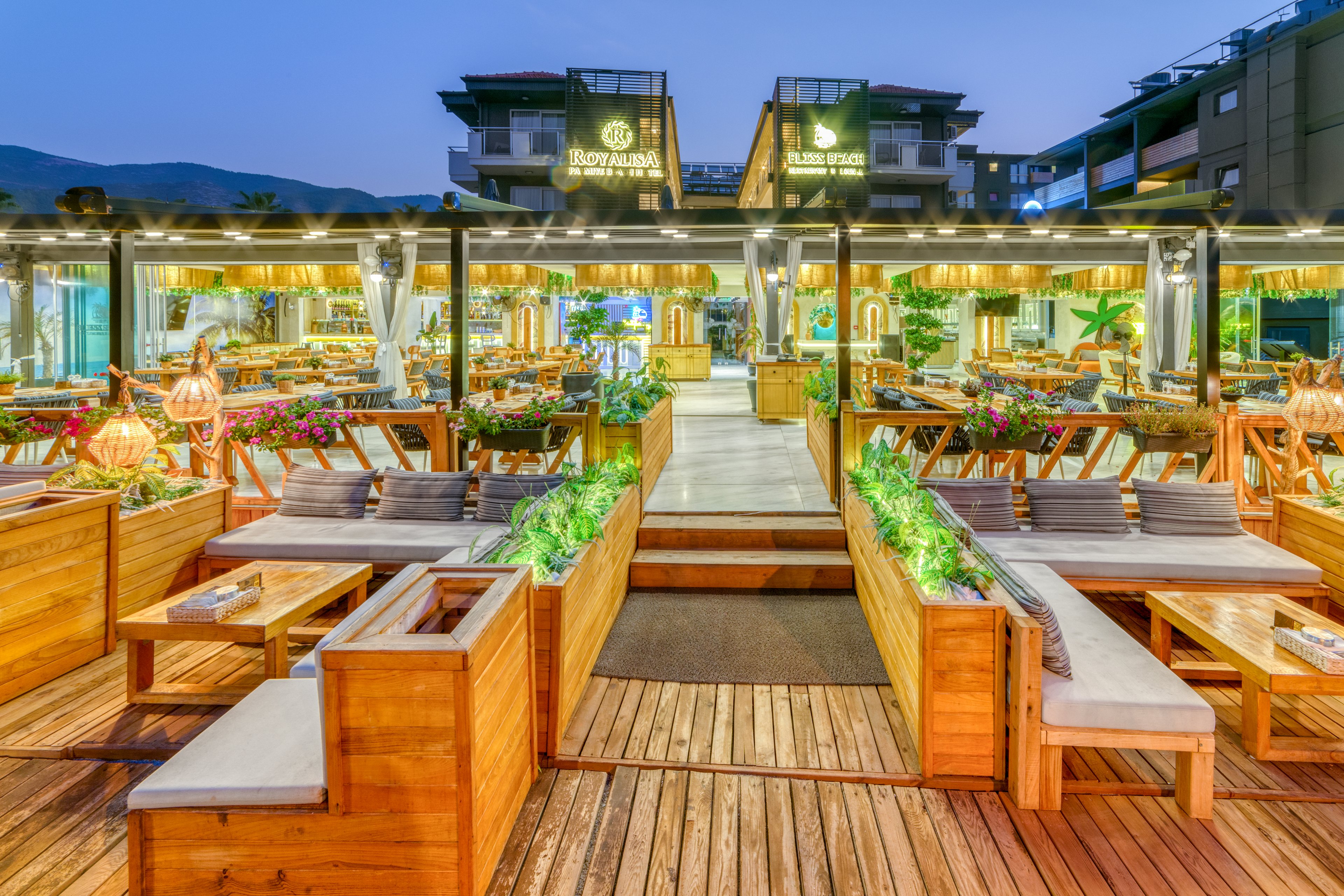 Royalisa Palmiye Beach Hotel