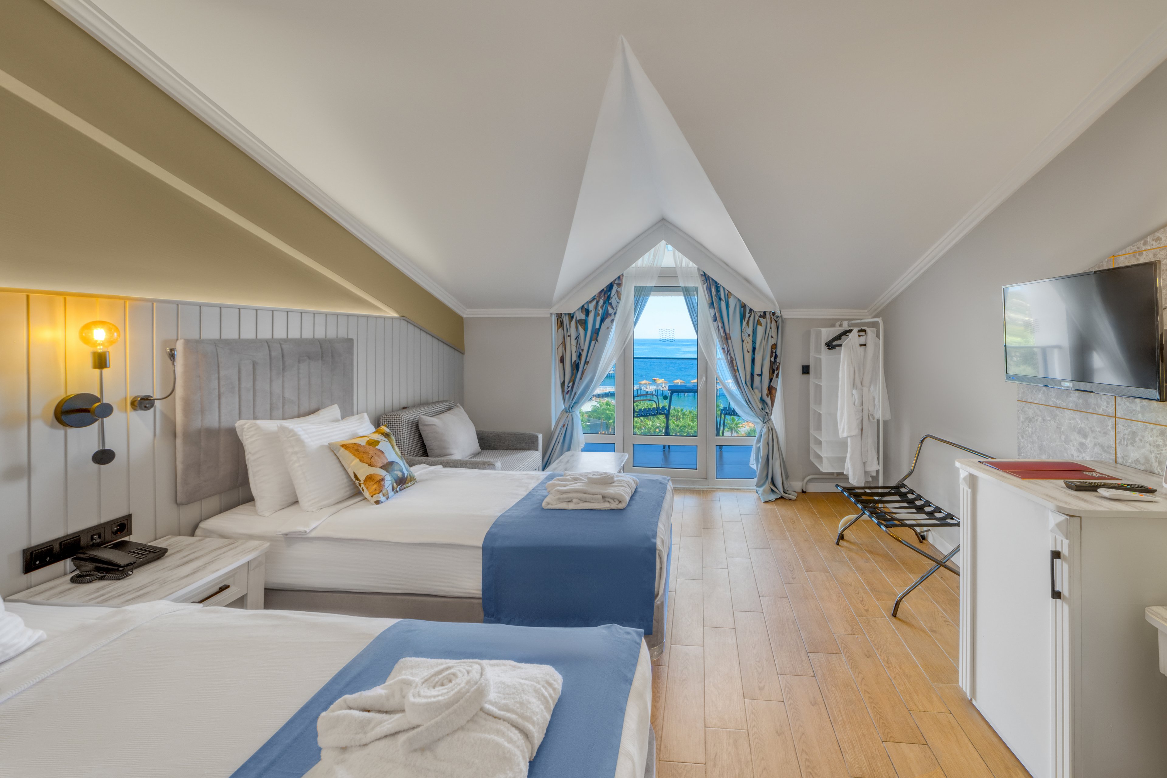 Seven Seas Palmeras Bay Hotel