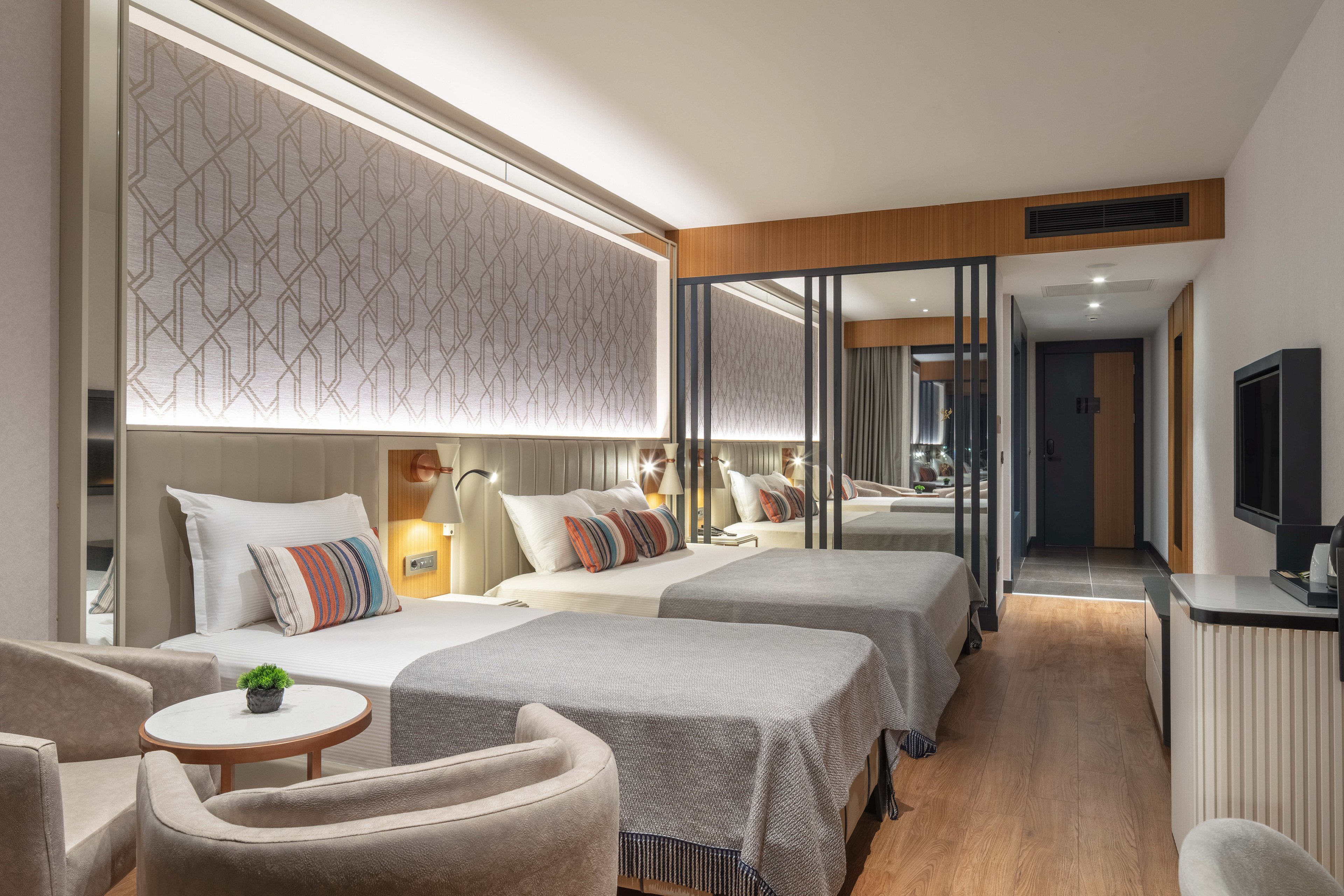 Mylome Luxury Hotel & Resort