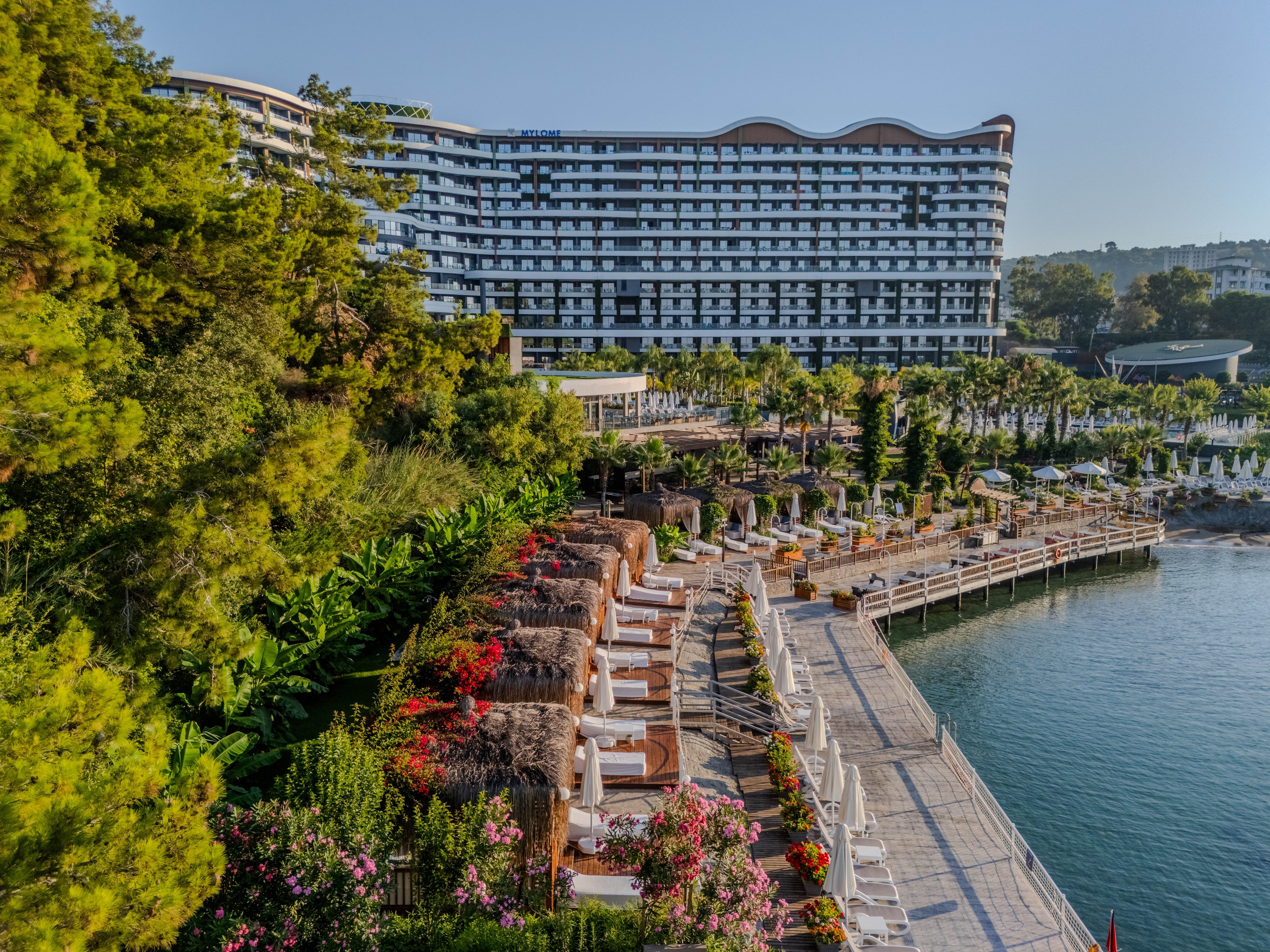 Mylome Luxury Hotel & Resort