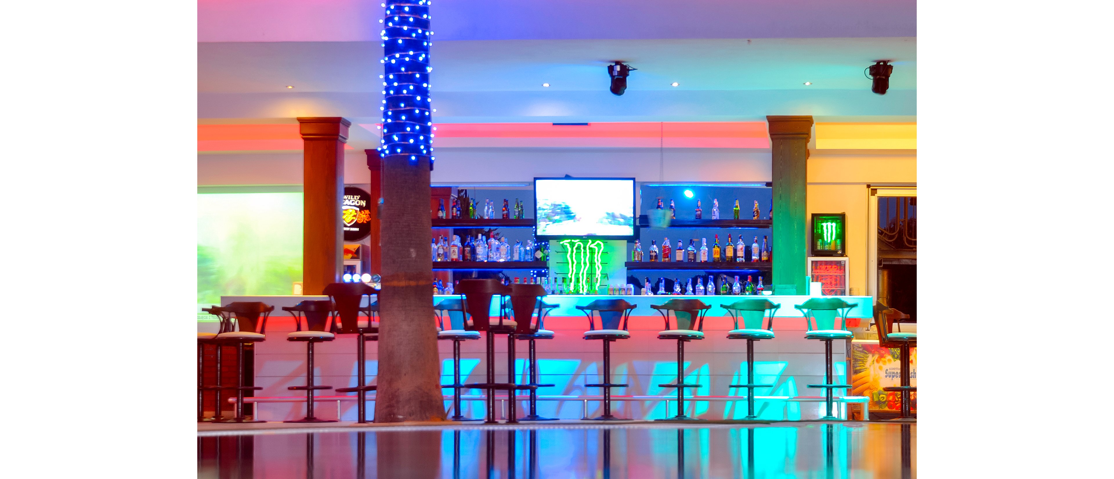 Tropicana Beach Apartments