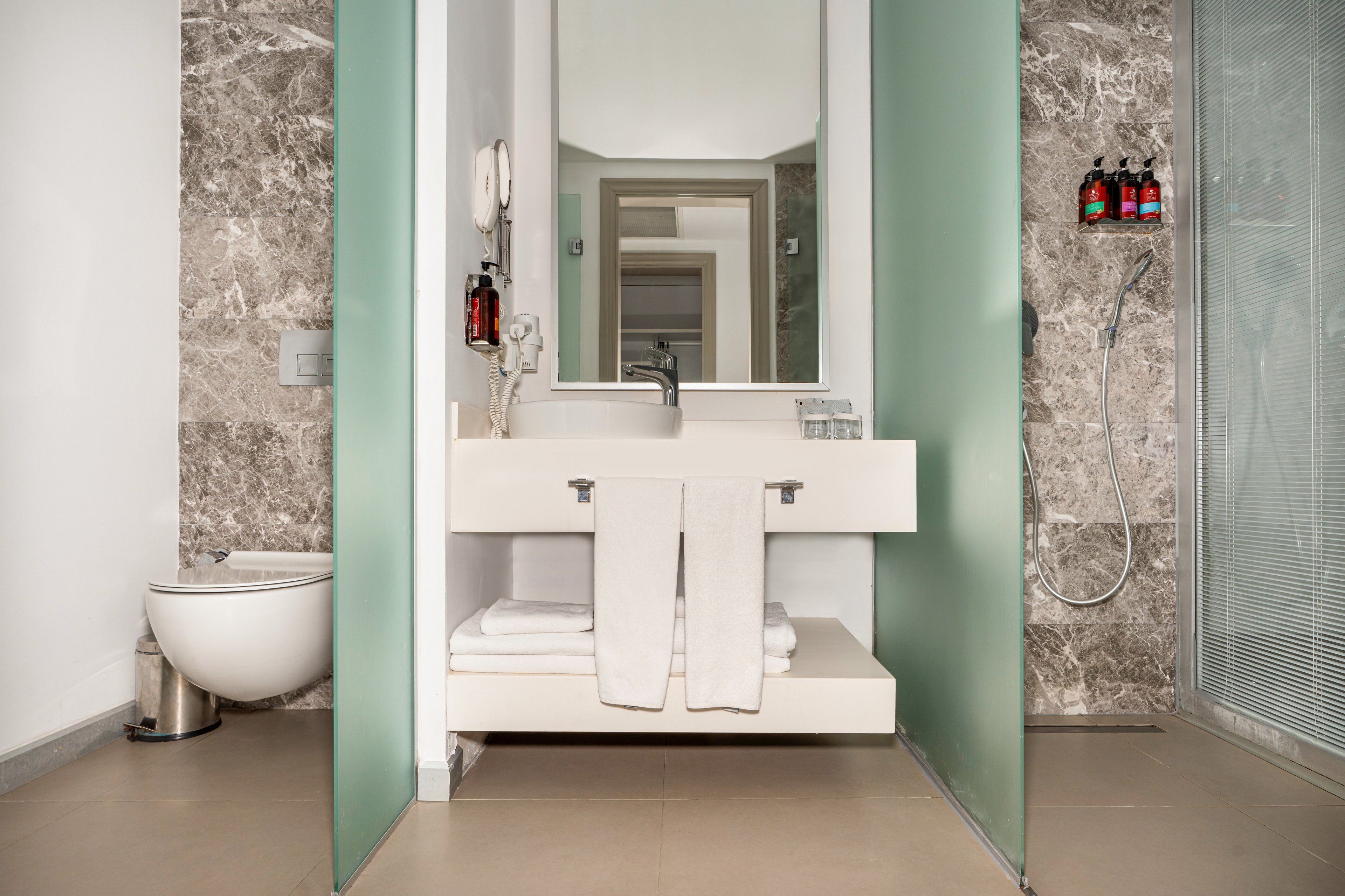 Blue Dreams Resort & Spa