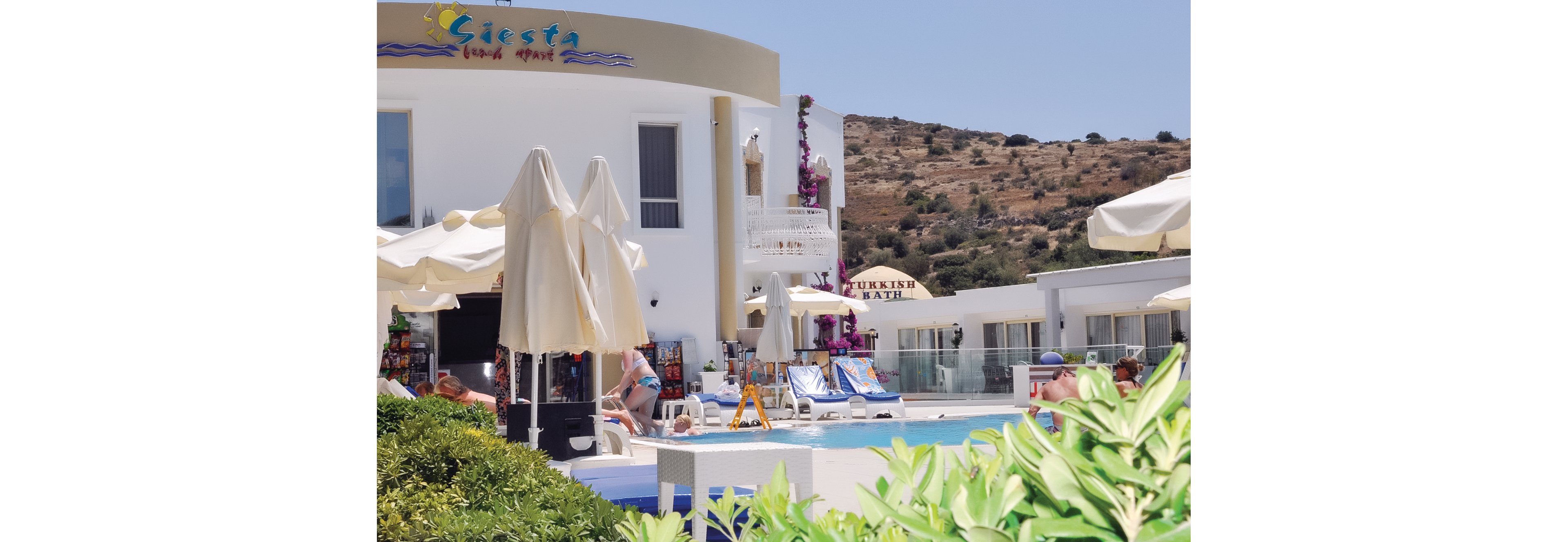 Siesta Beach Apartments