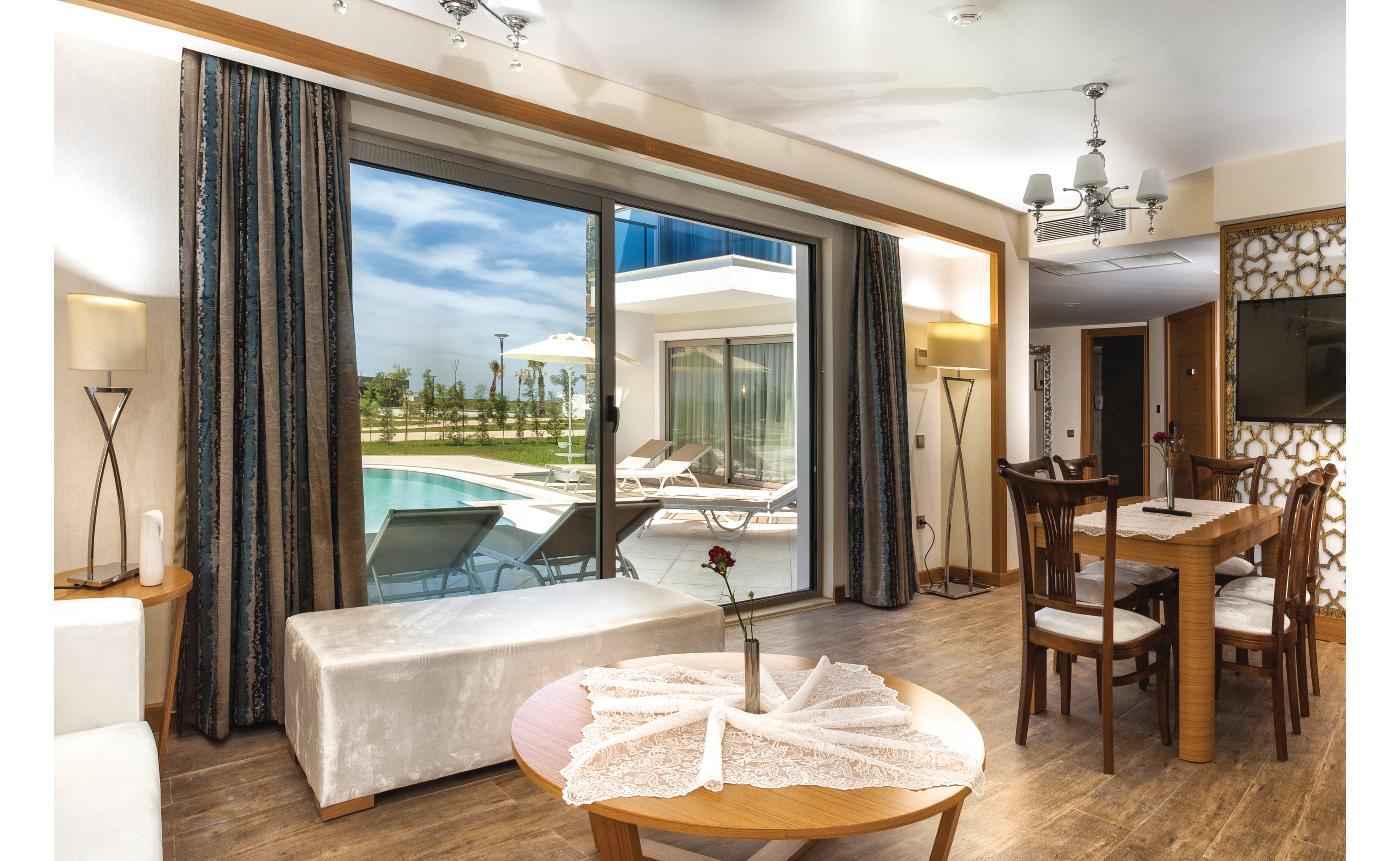 Aquasis Deluxe Resort & Spa