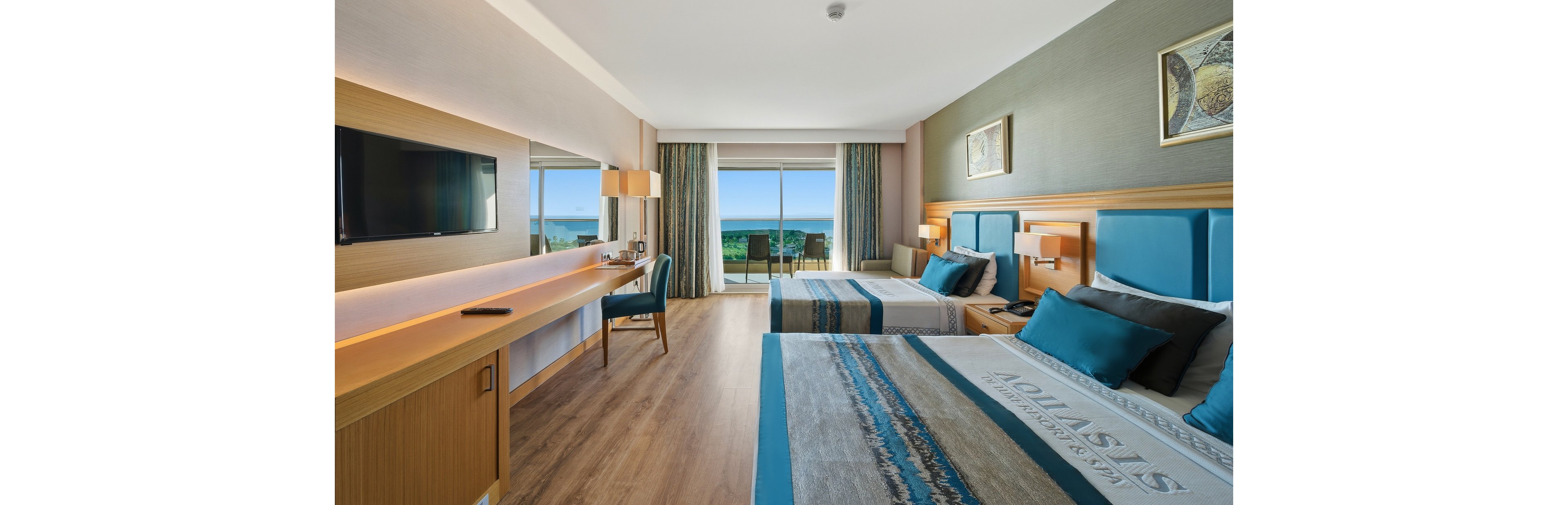 Aquasis Deluxe Resort & Spa