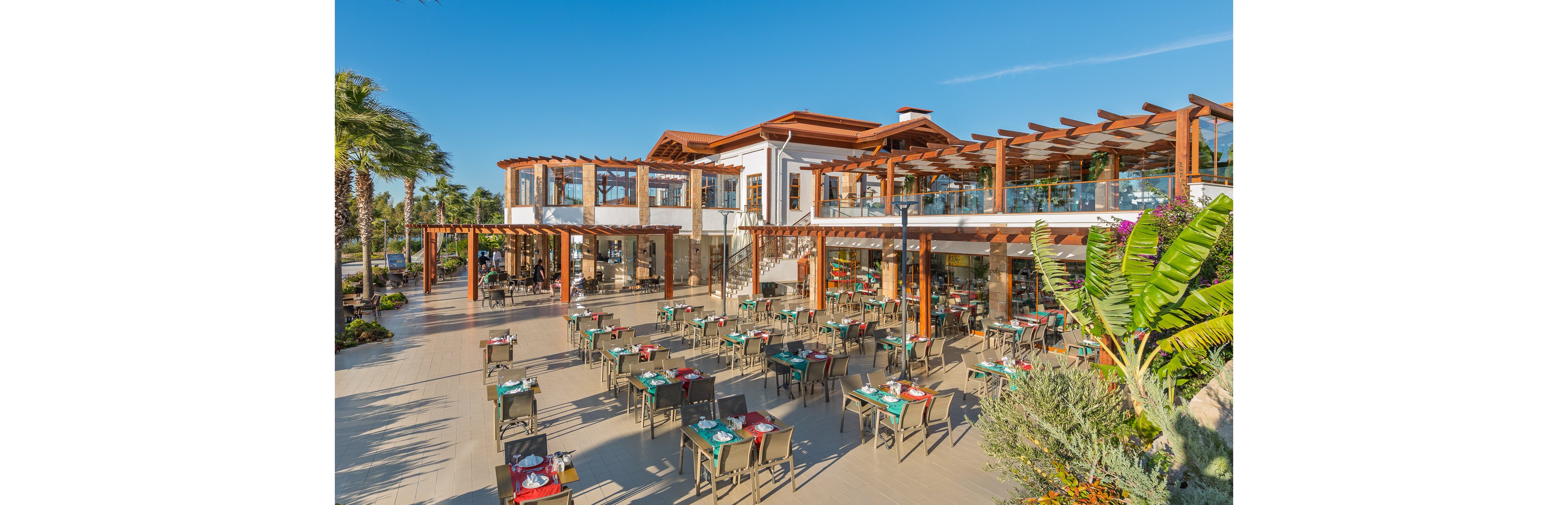 Aquasis Deluxe Resort & Spa