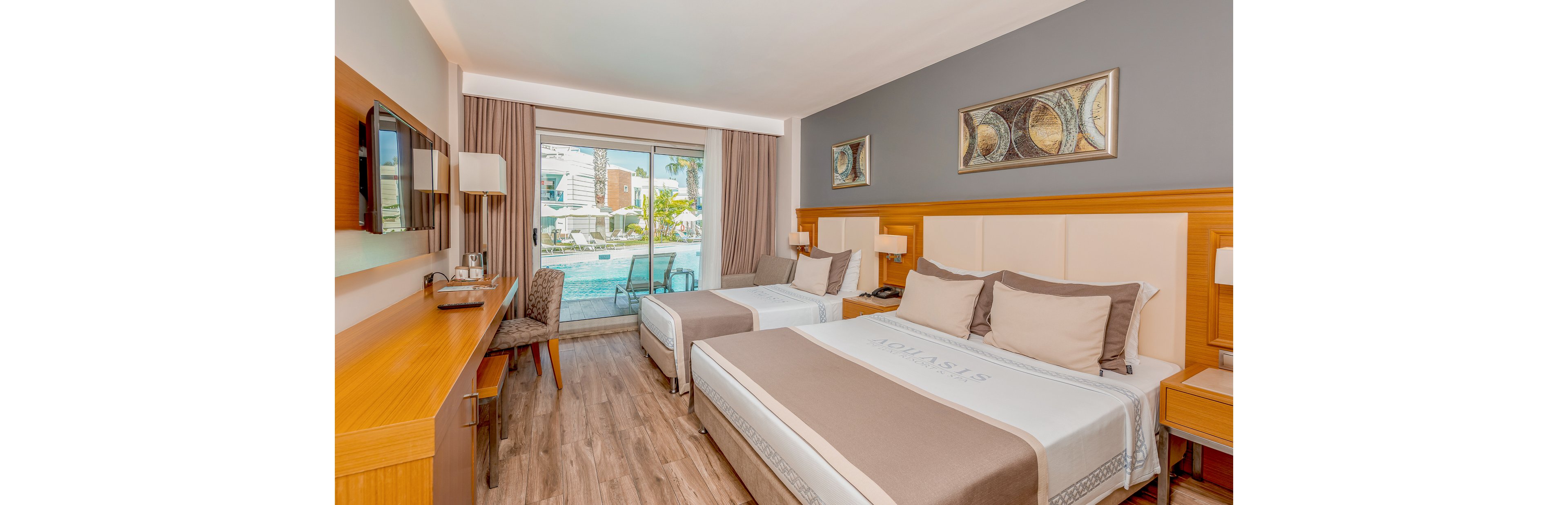 Aquasis Deluxe Resort & Spa