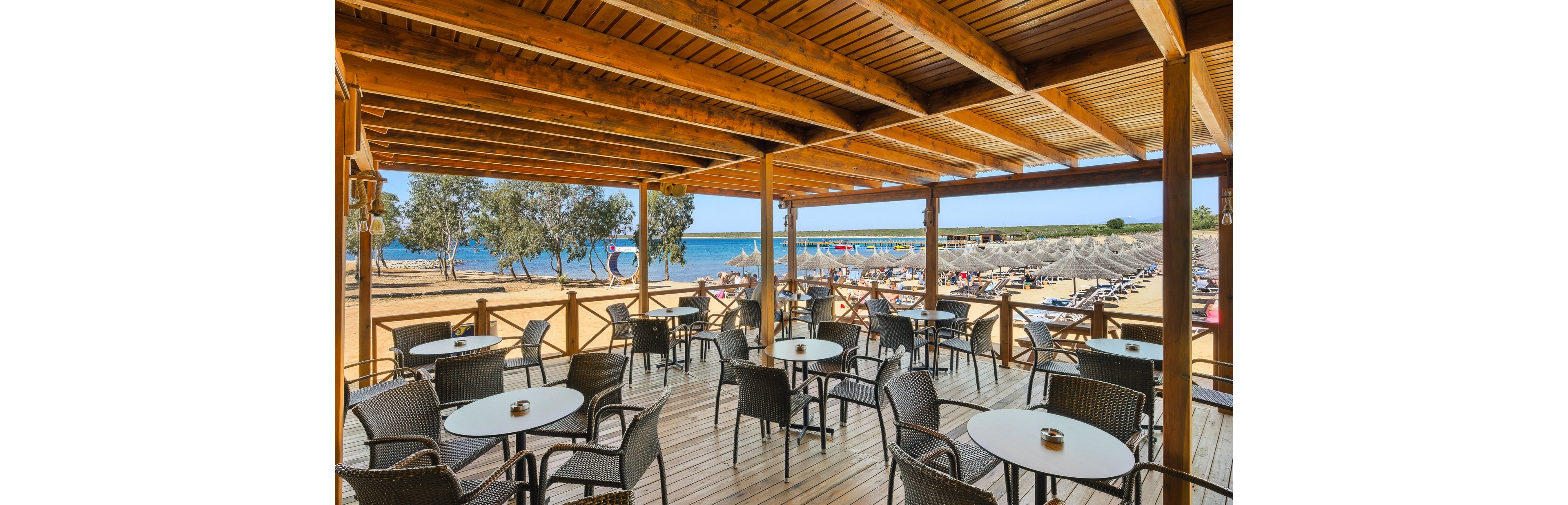 Aquasis Deluxe Resort & Spa