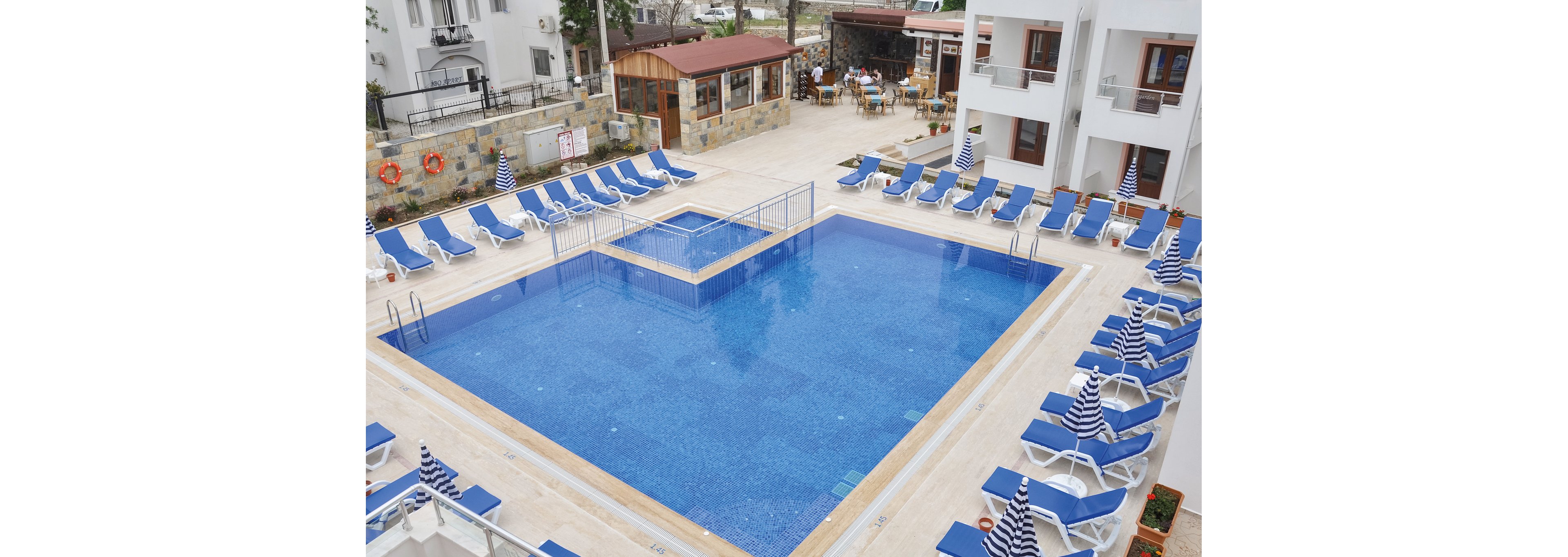 Watergarden Apartments by Agar