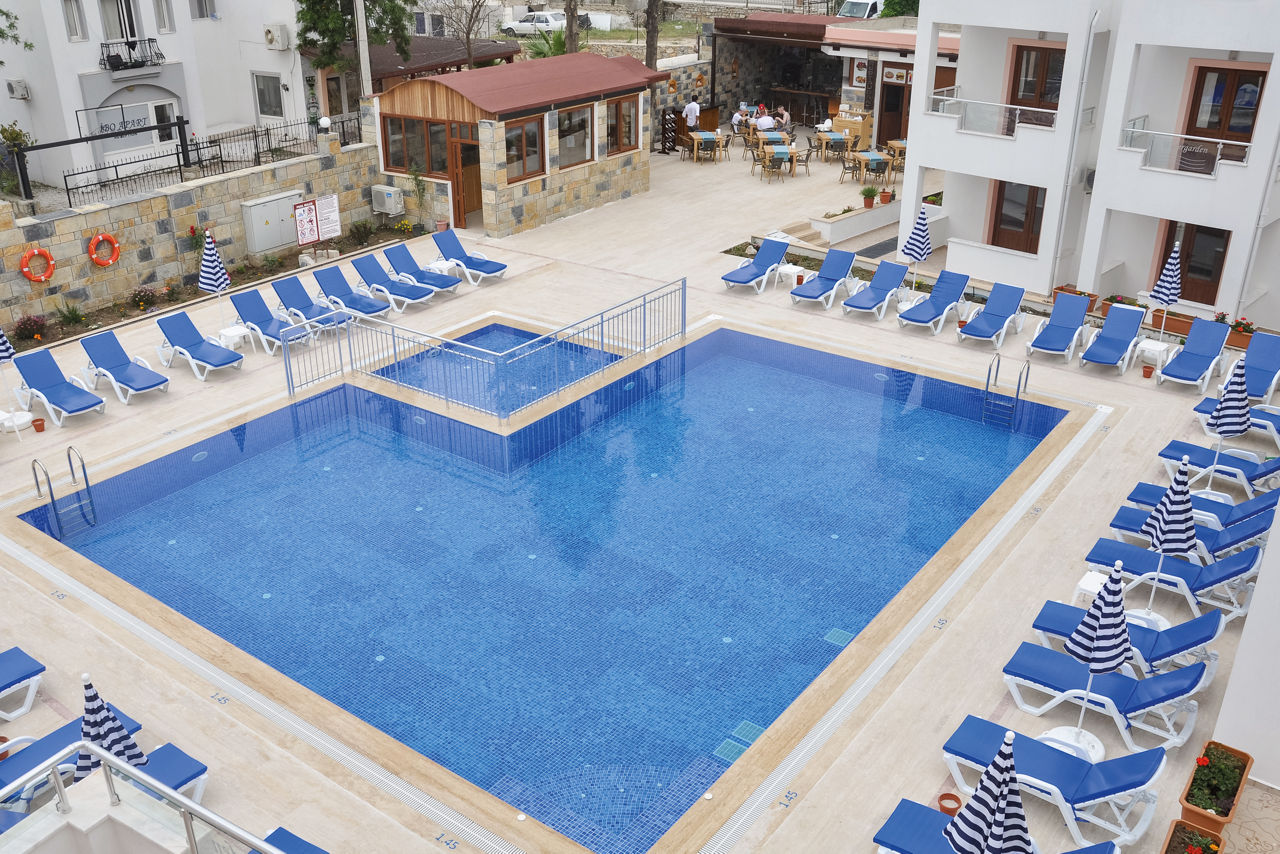 Watergarden Apartments by Agar