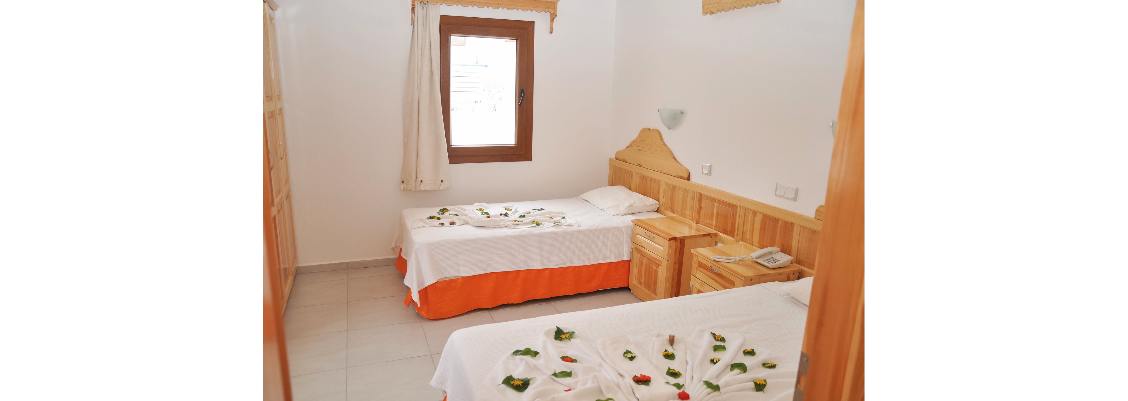 Watergarden Apartments by Agar