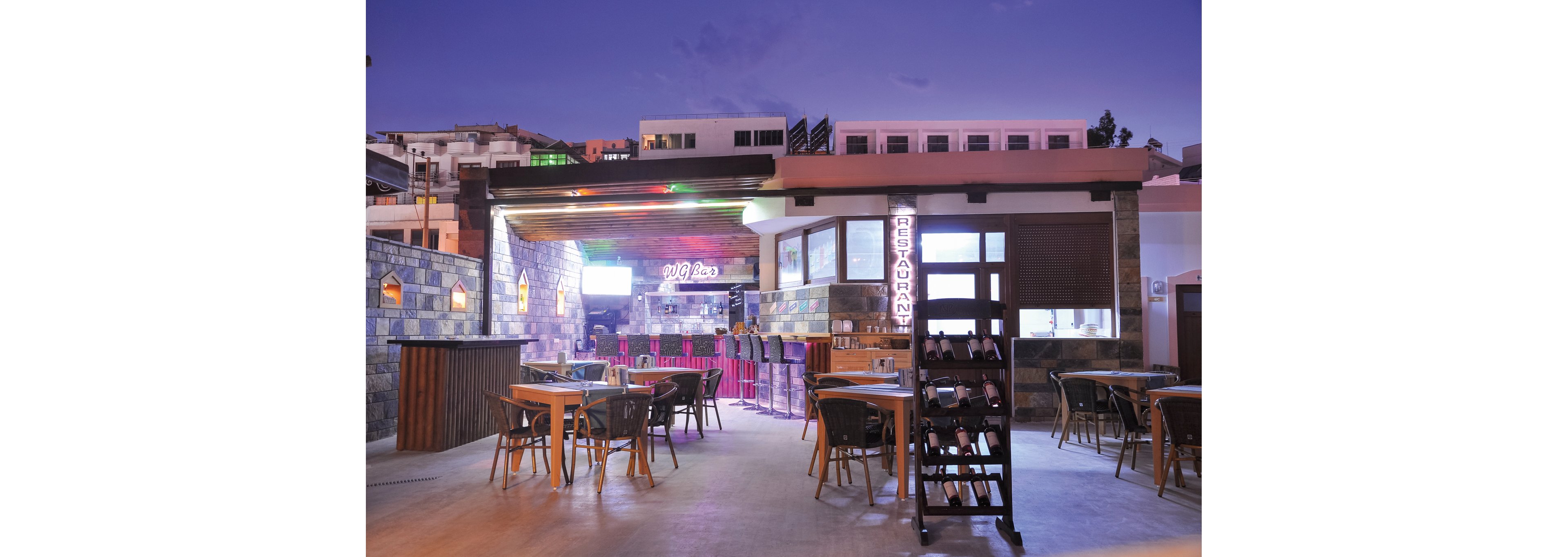 Watergarden Apartments by Agar