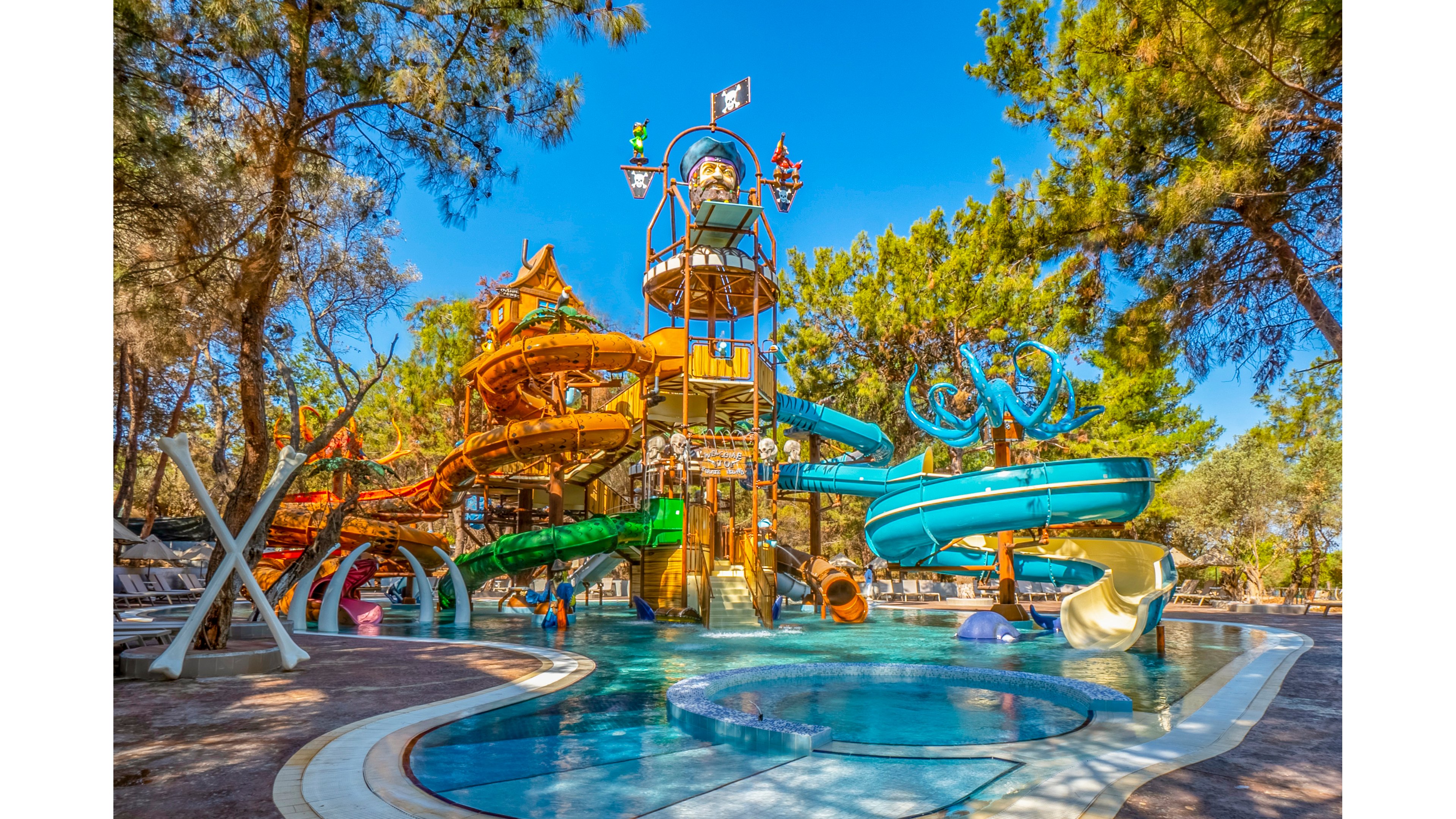 Long Beach Club Nature