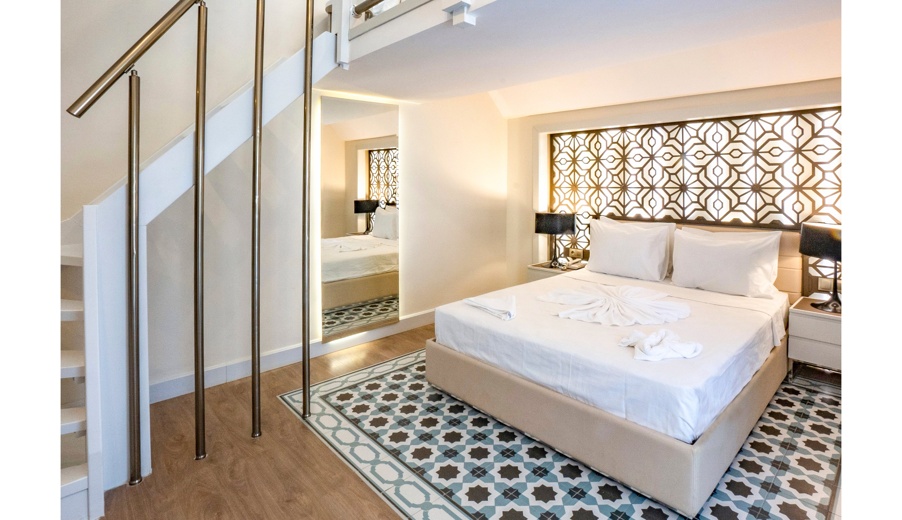 Long Beach Club Nature