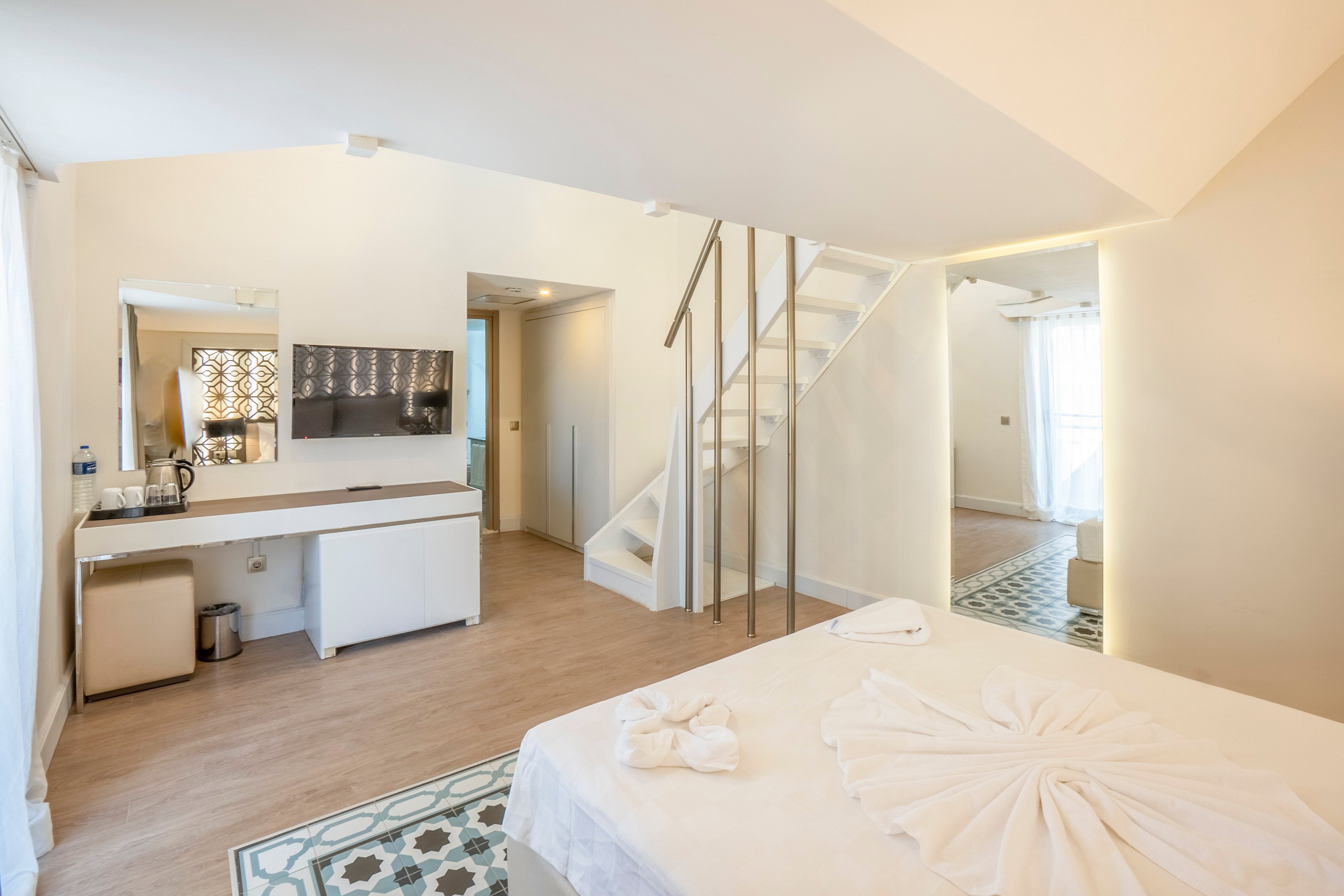 Long Beach Club Nature