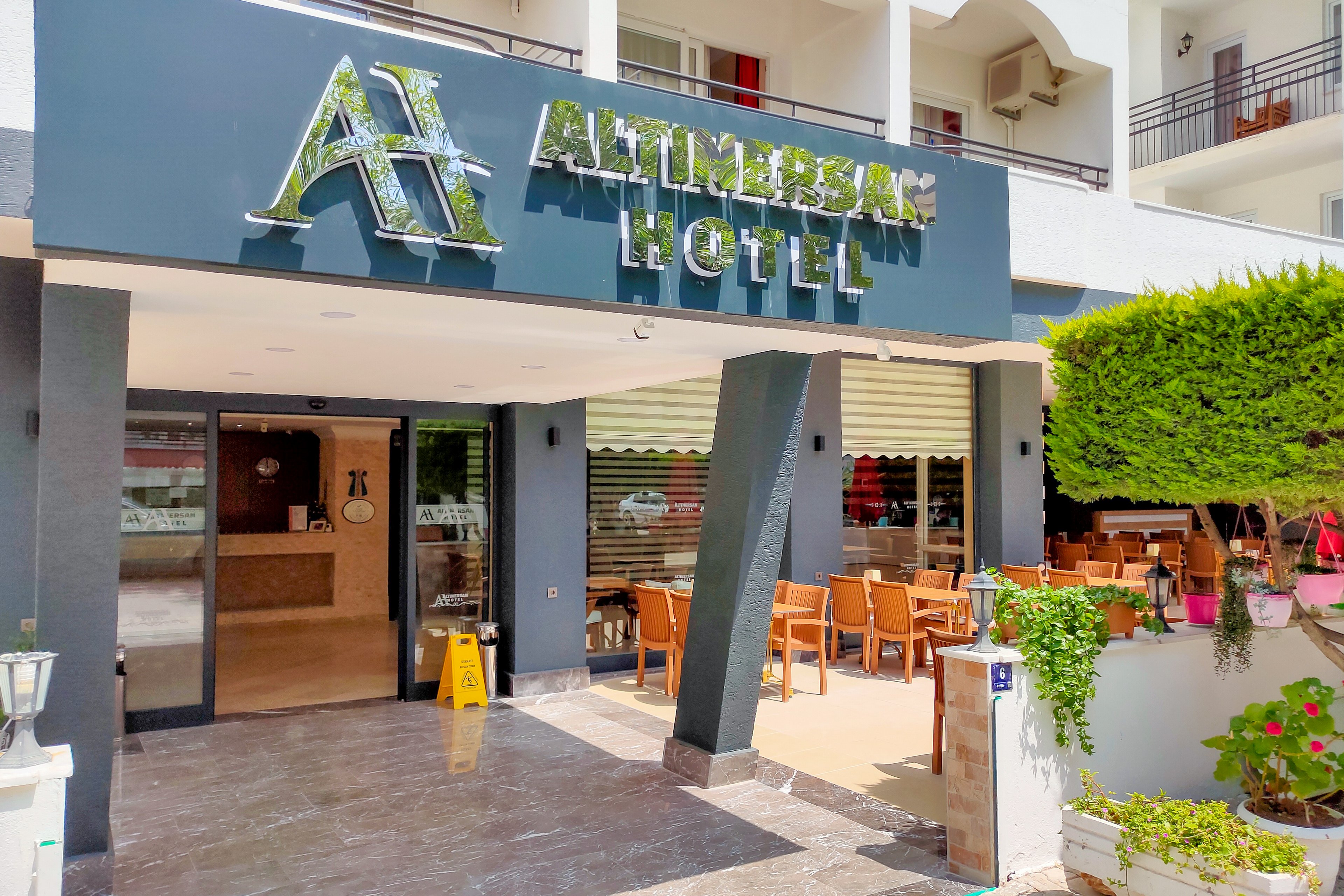 Altinersan Hotel