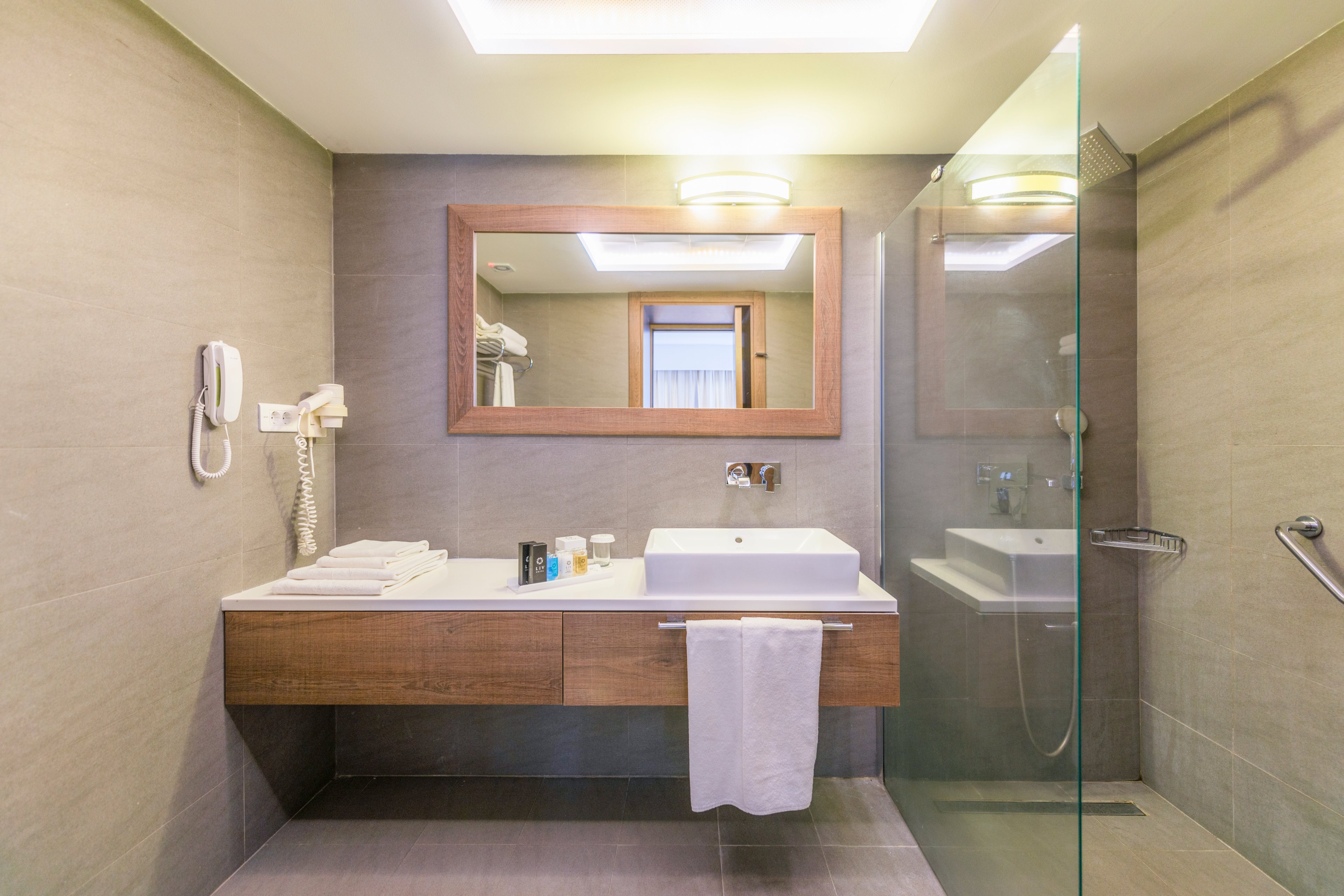 LIV Hotel by Bellazure