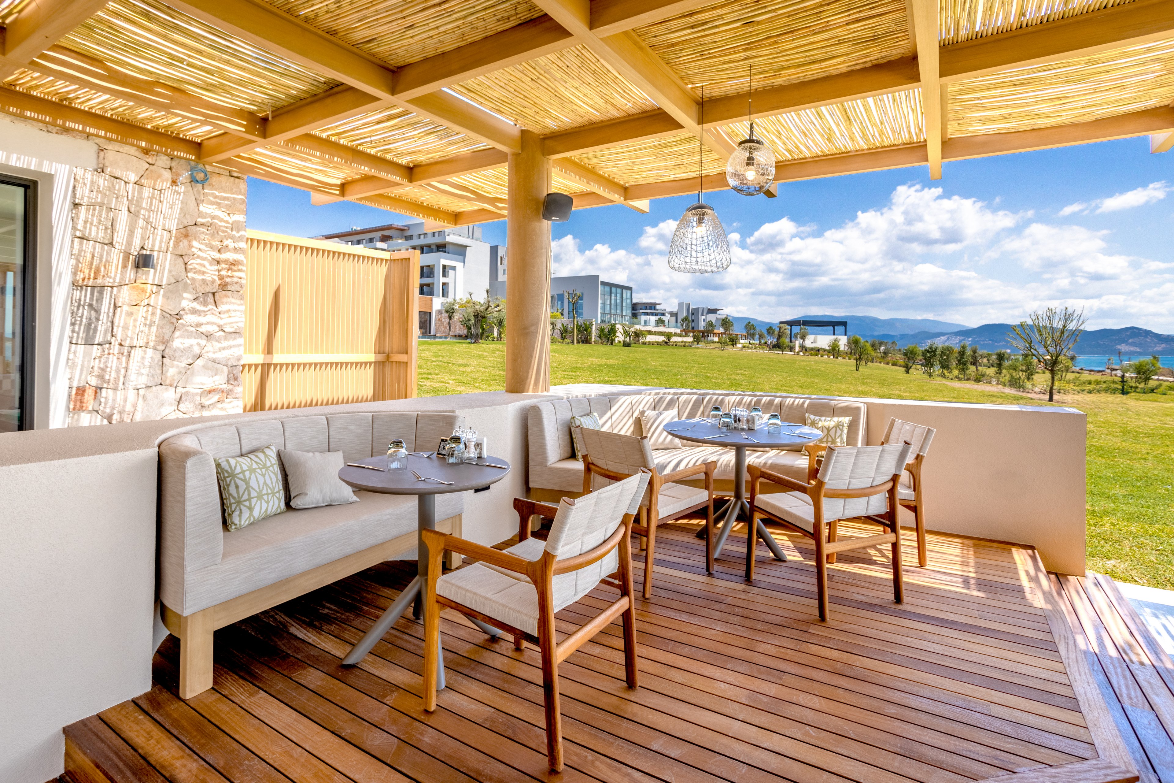 Anda Barut Collection