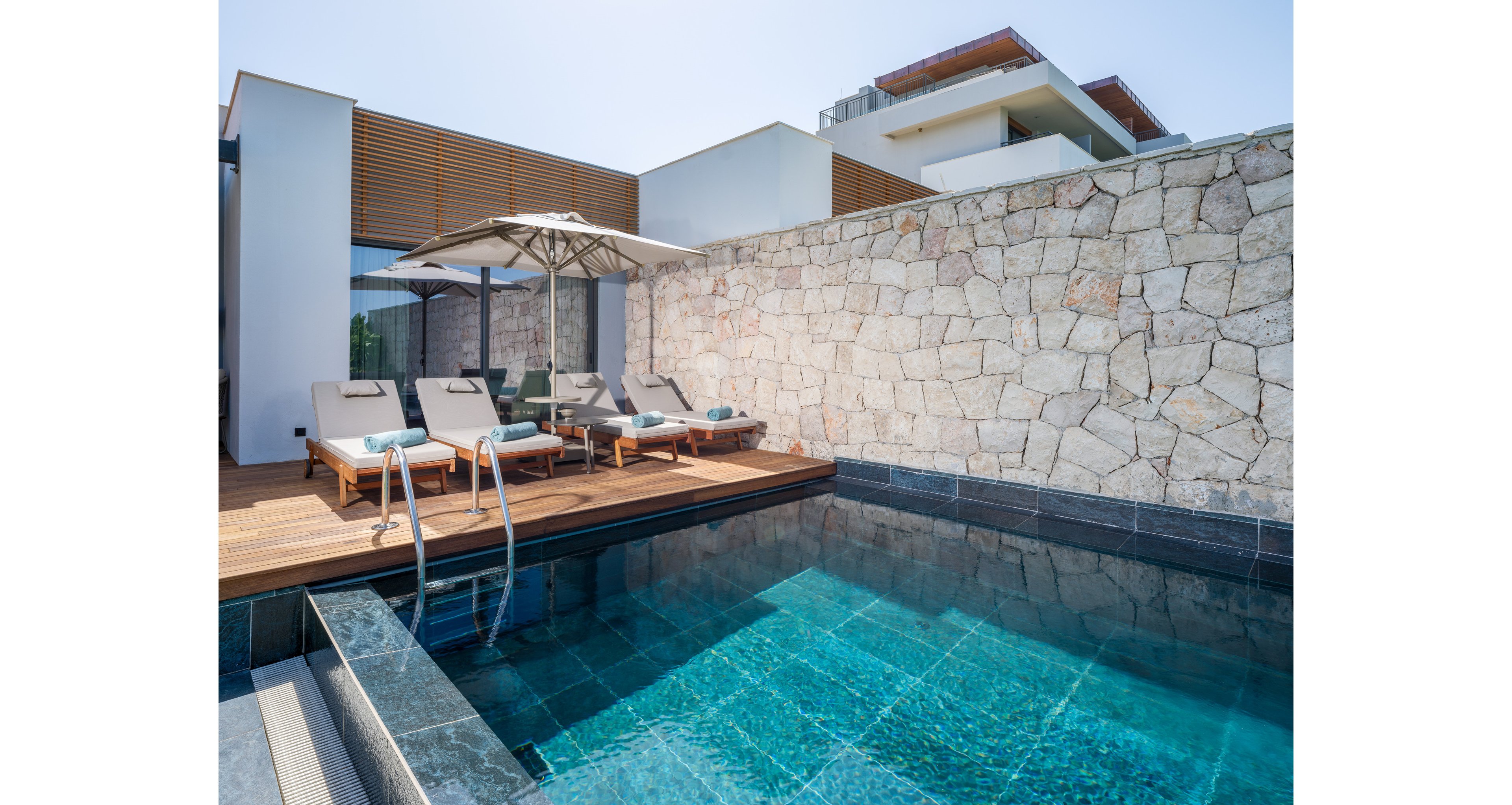 Anda Barut Collection