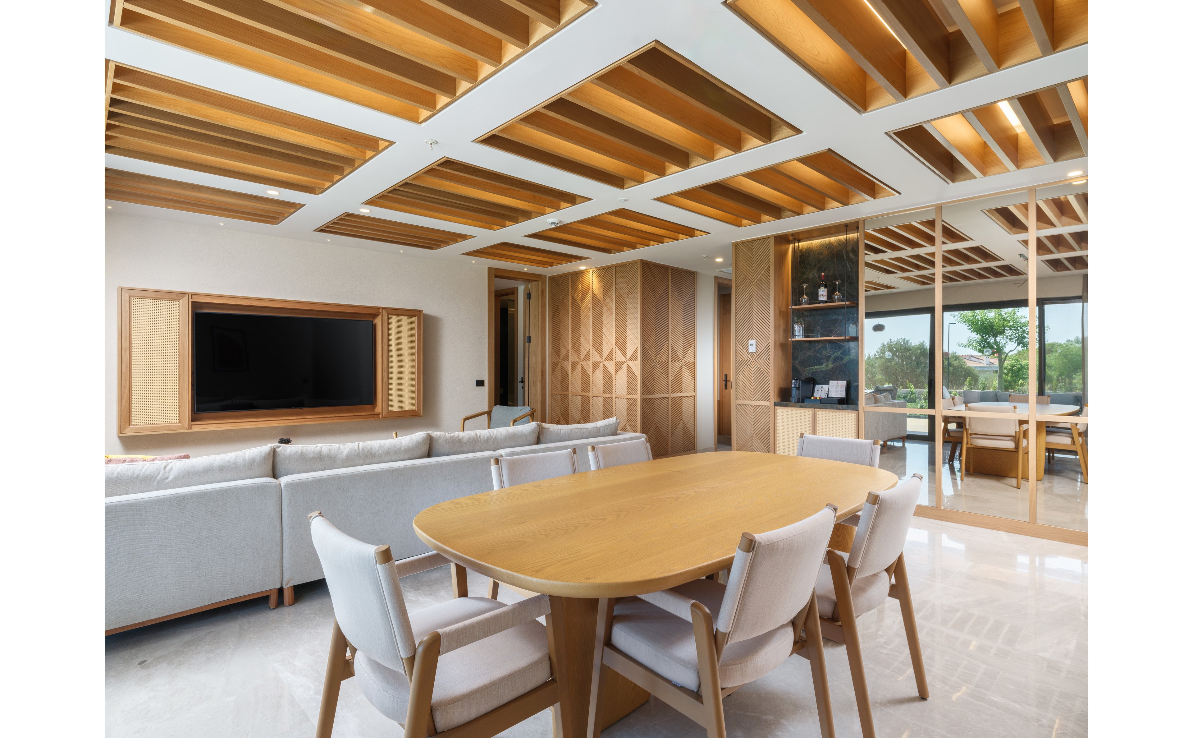 Anda Barut Collection.