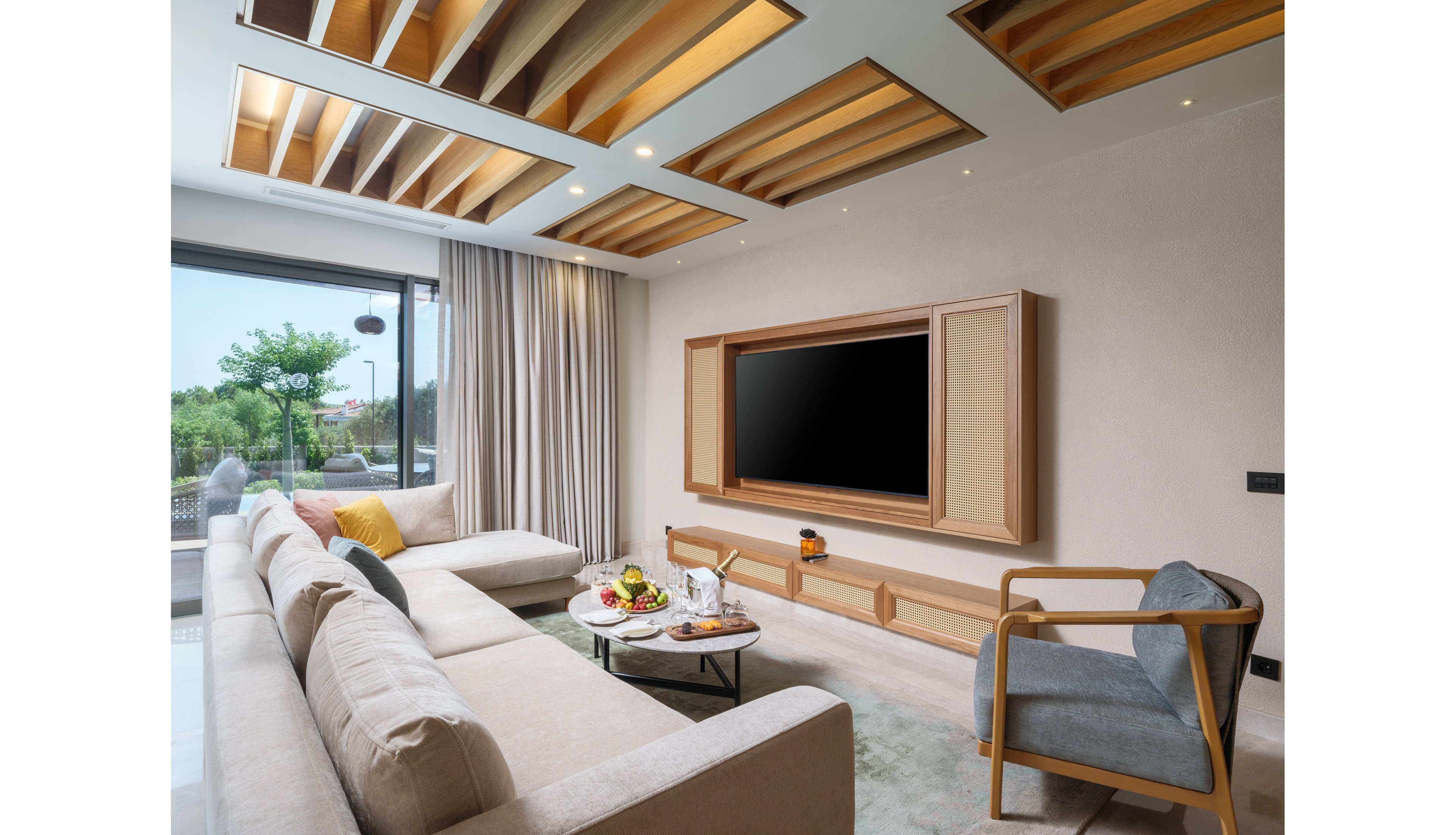 Anda Barut Collection.