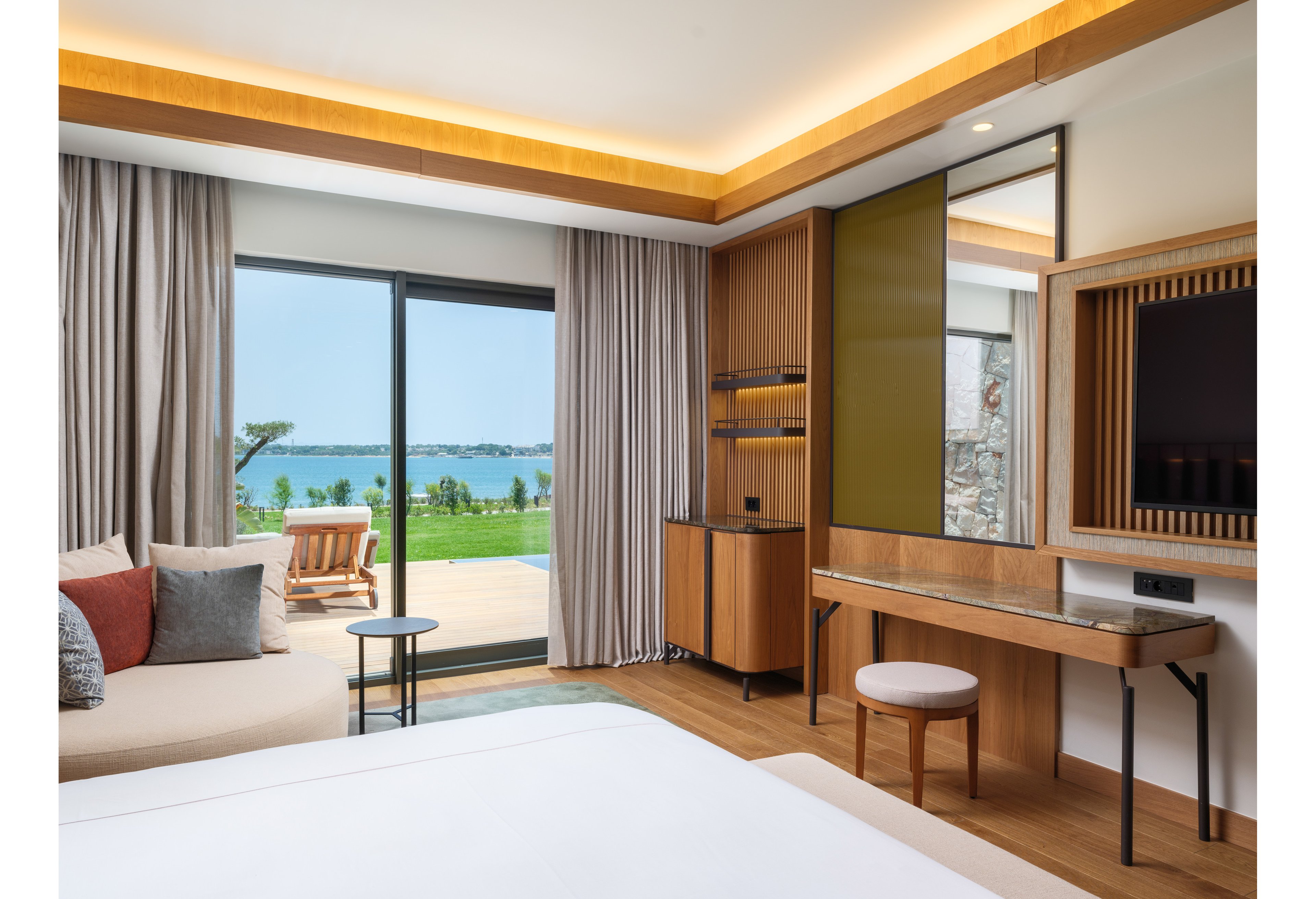 Anda Barut Collection.