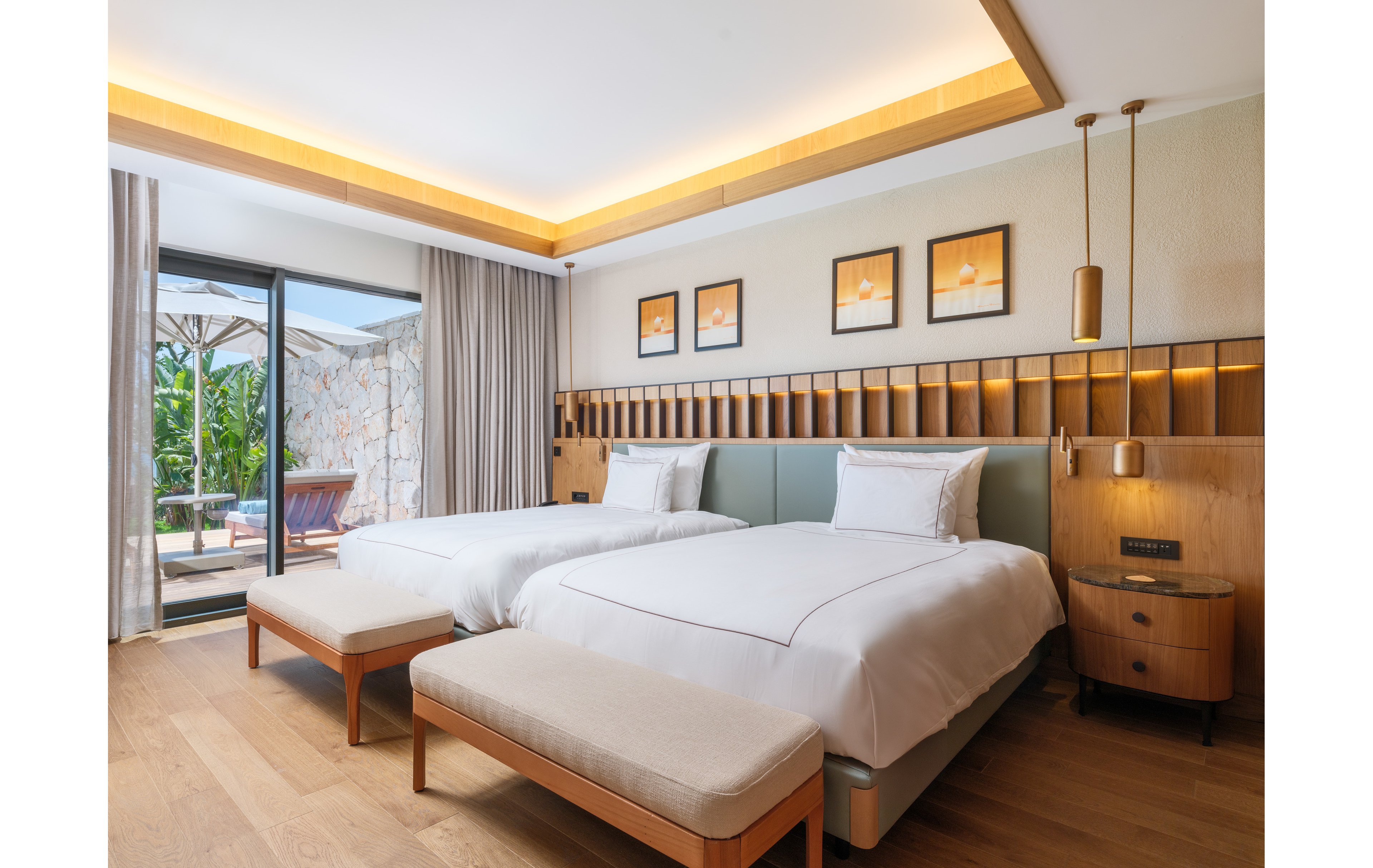 Anda Barut Collection.