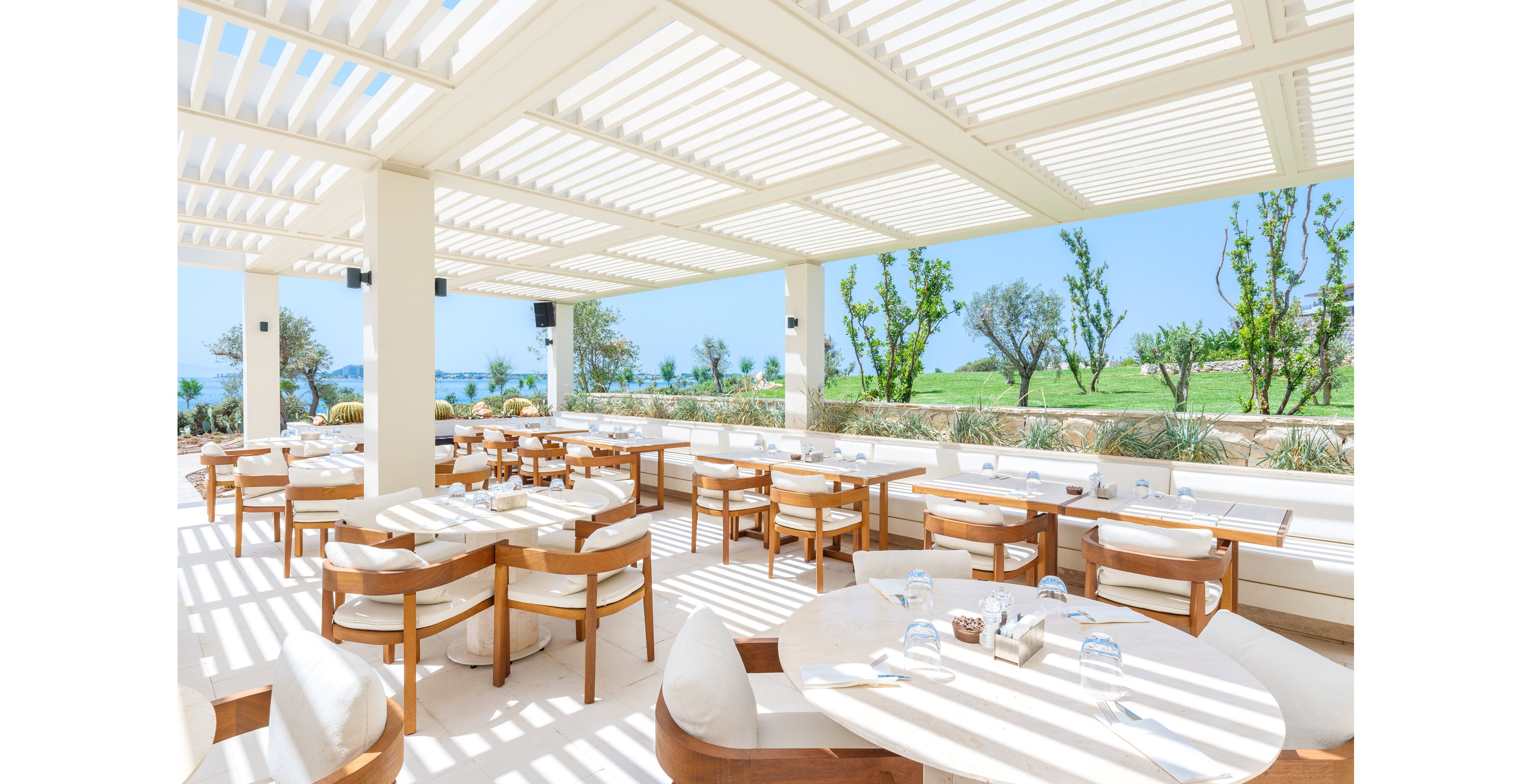 Anda Barut Collection