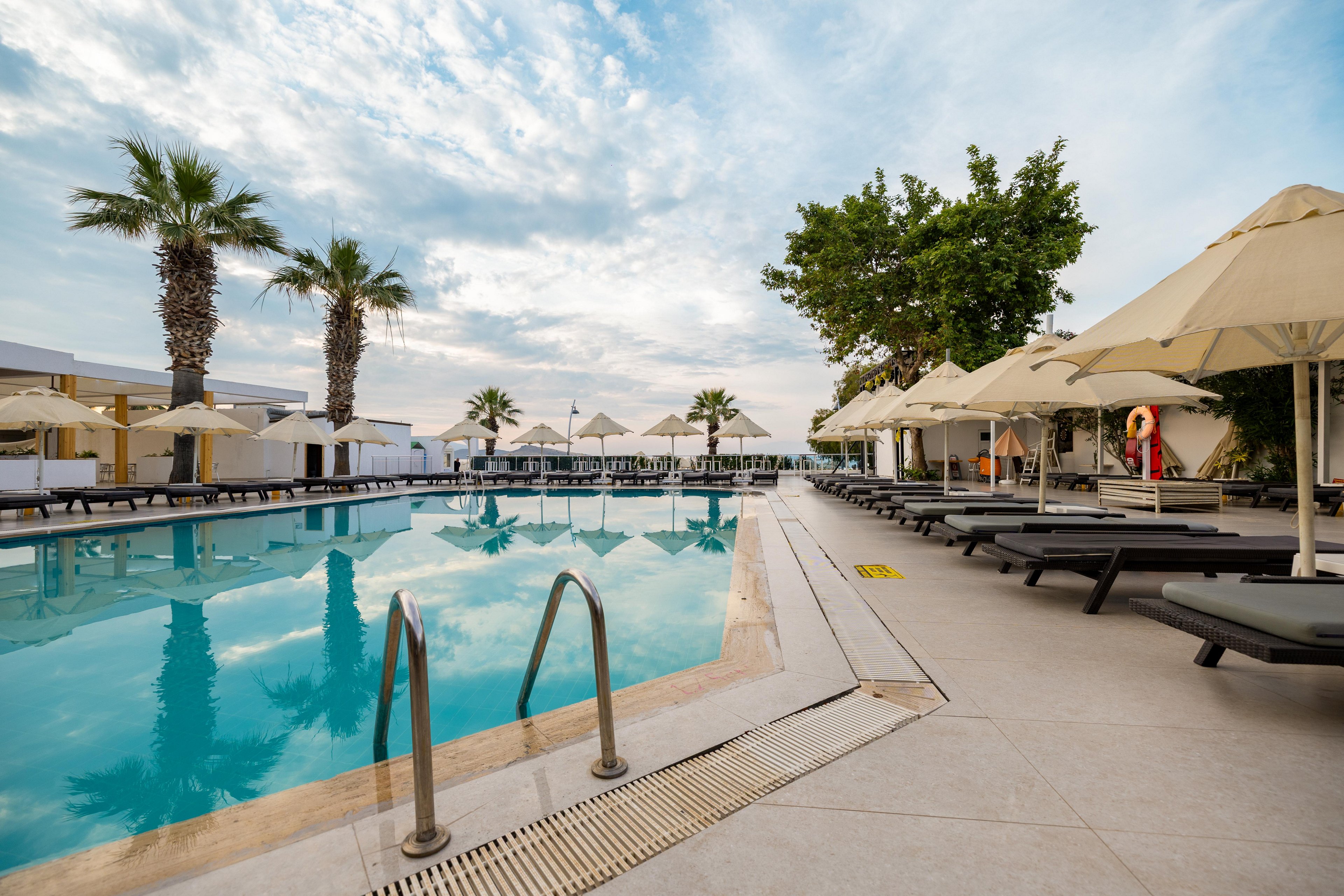 Petunya Beach Resort