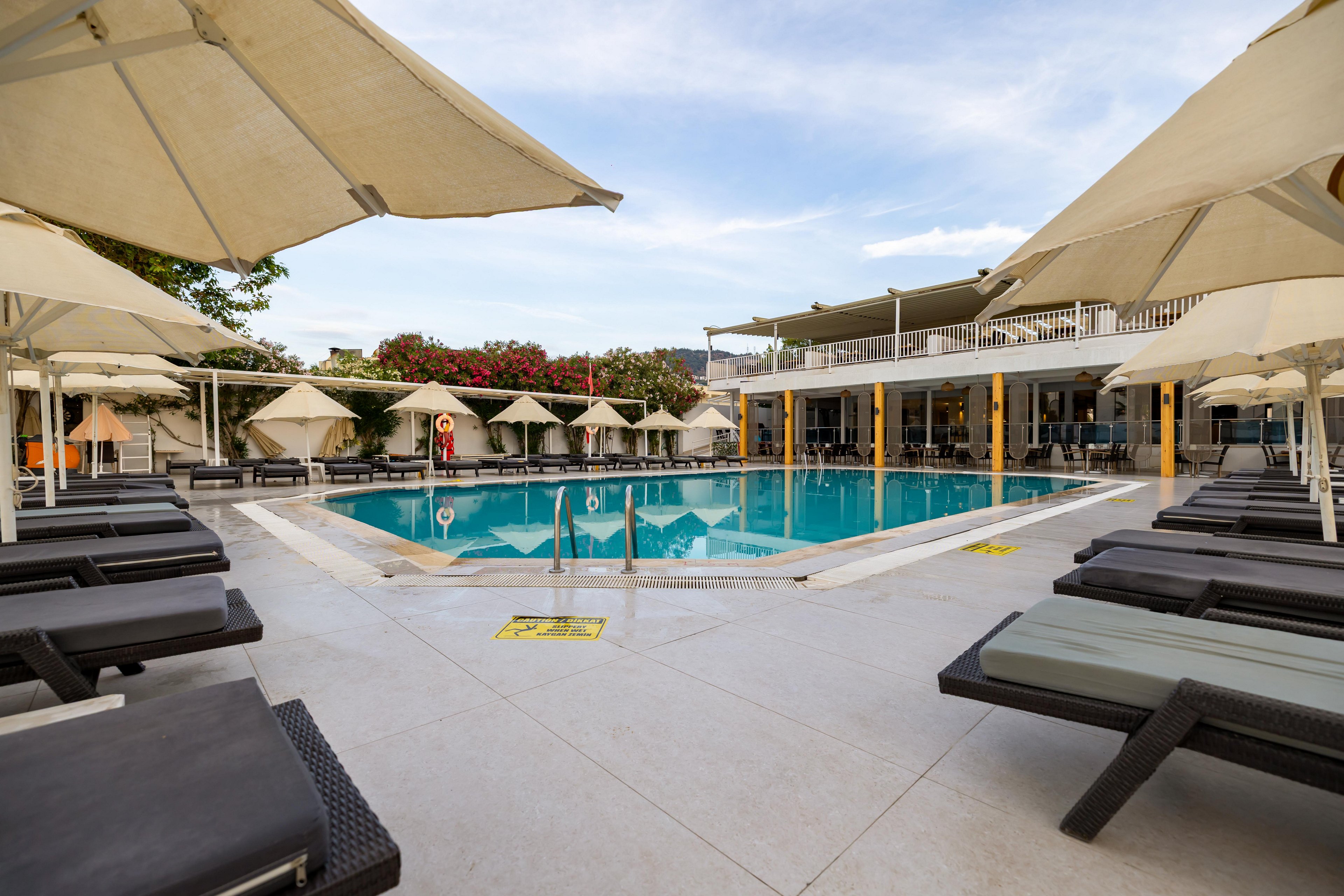 Petunya Beach Resort