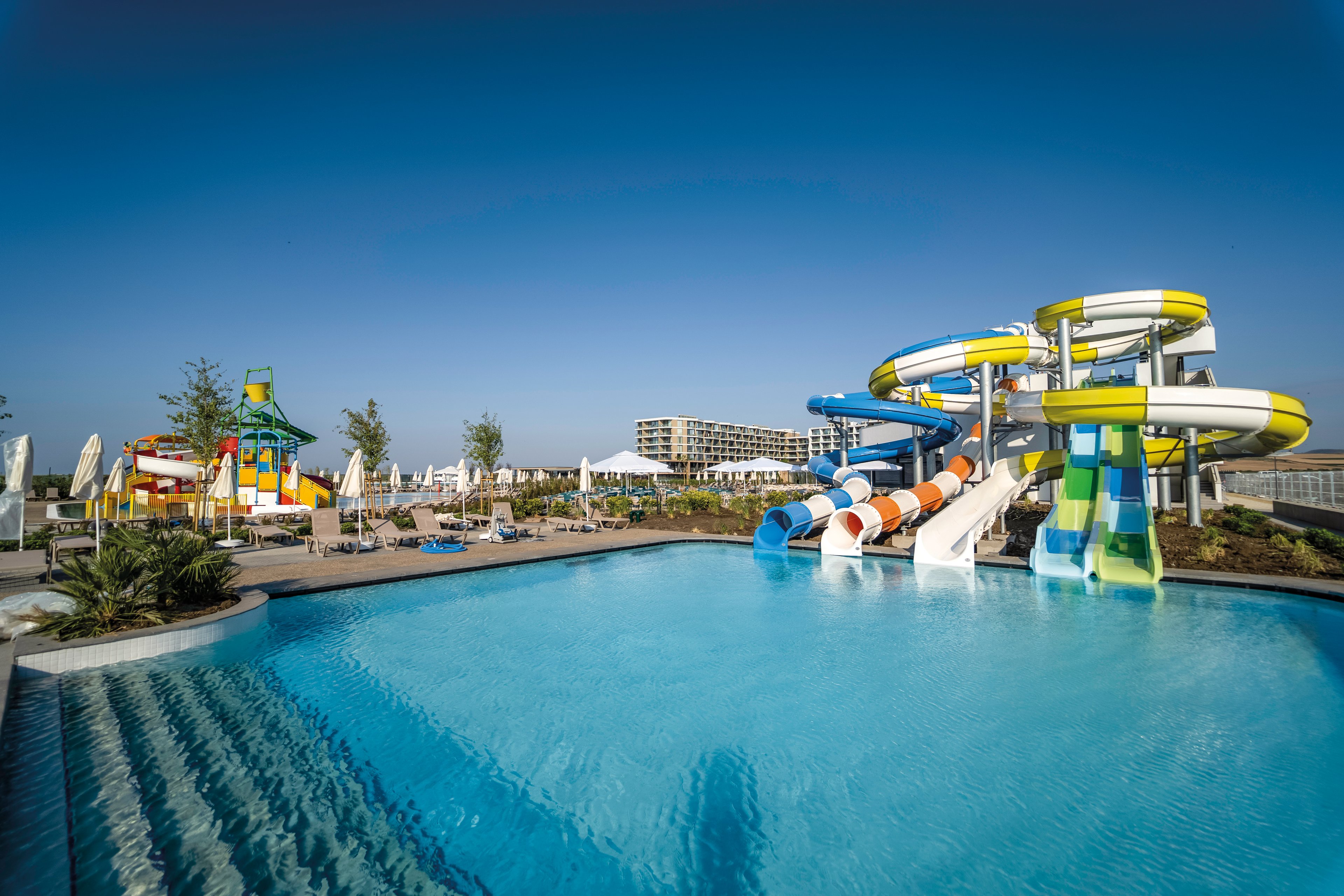 Wave Resort