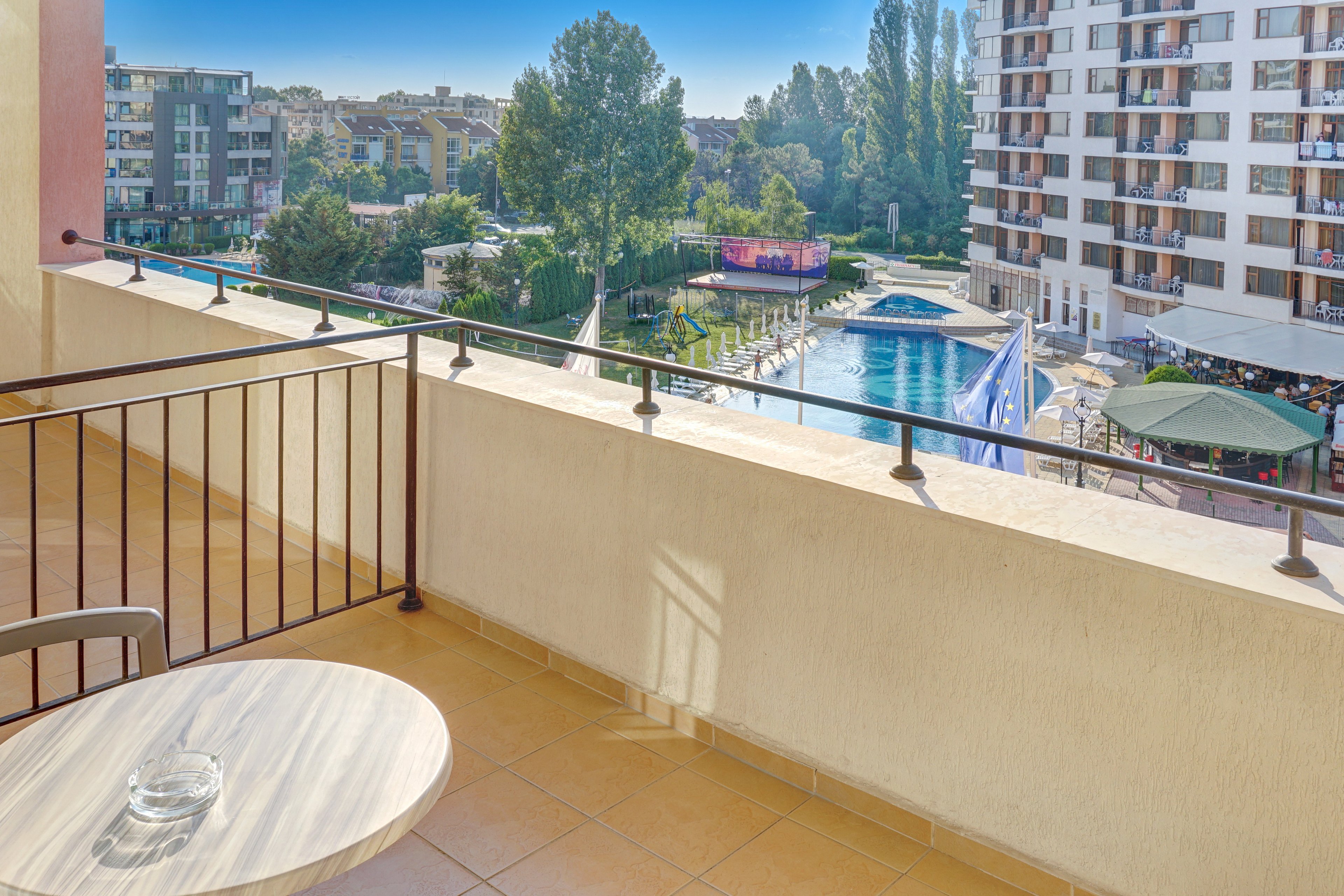 DIT Majestic Beach Resort