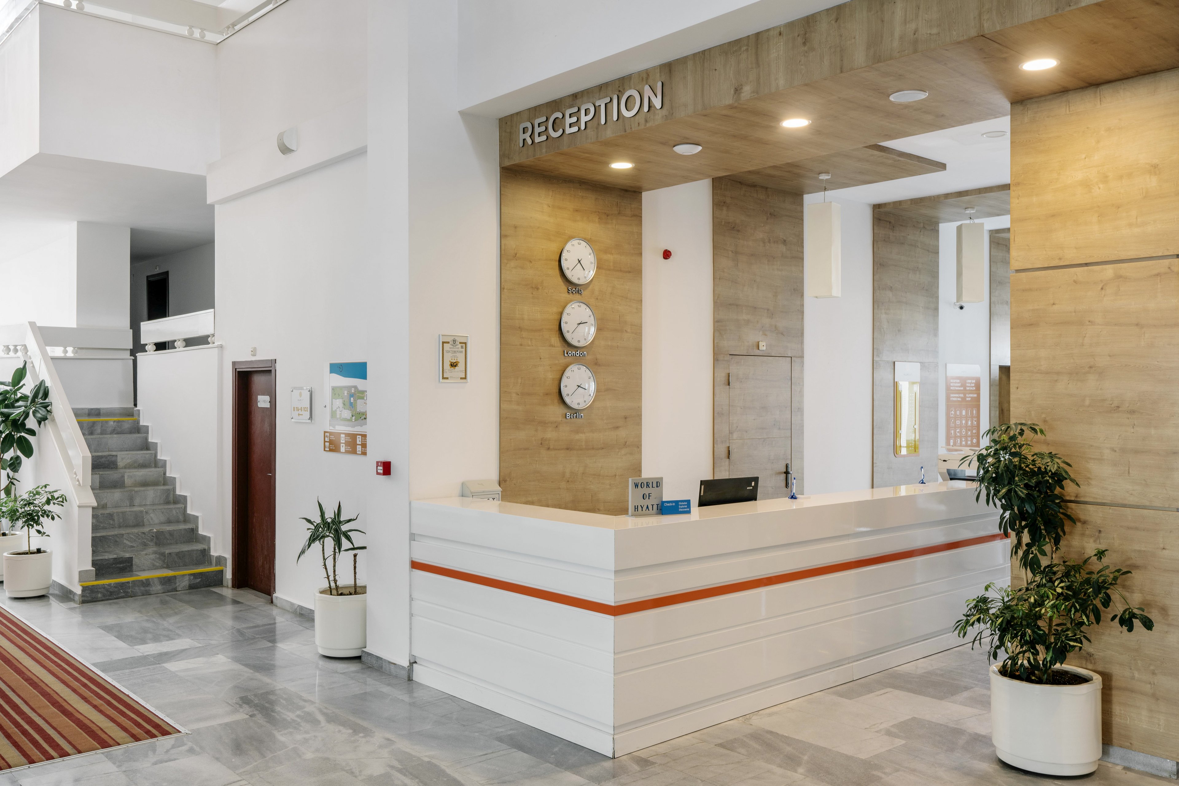 AluaSun Helios Beach