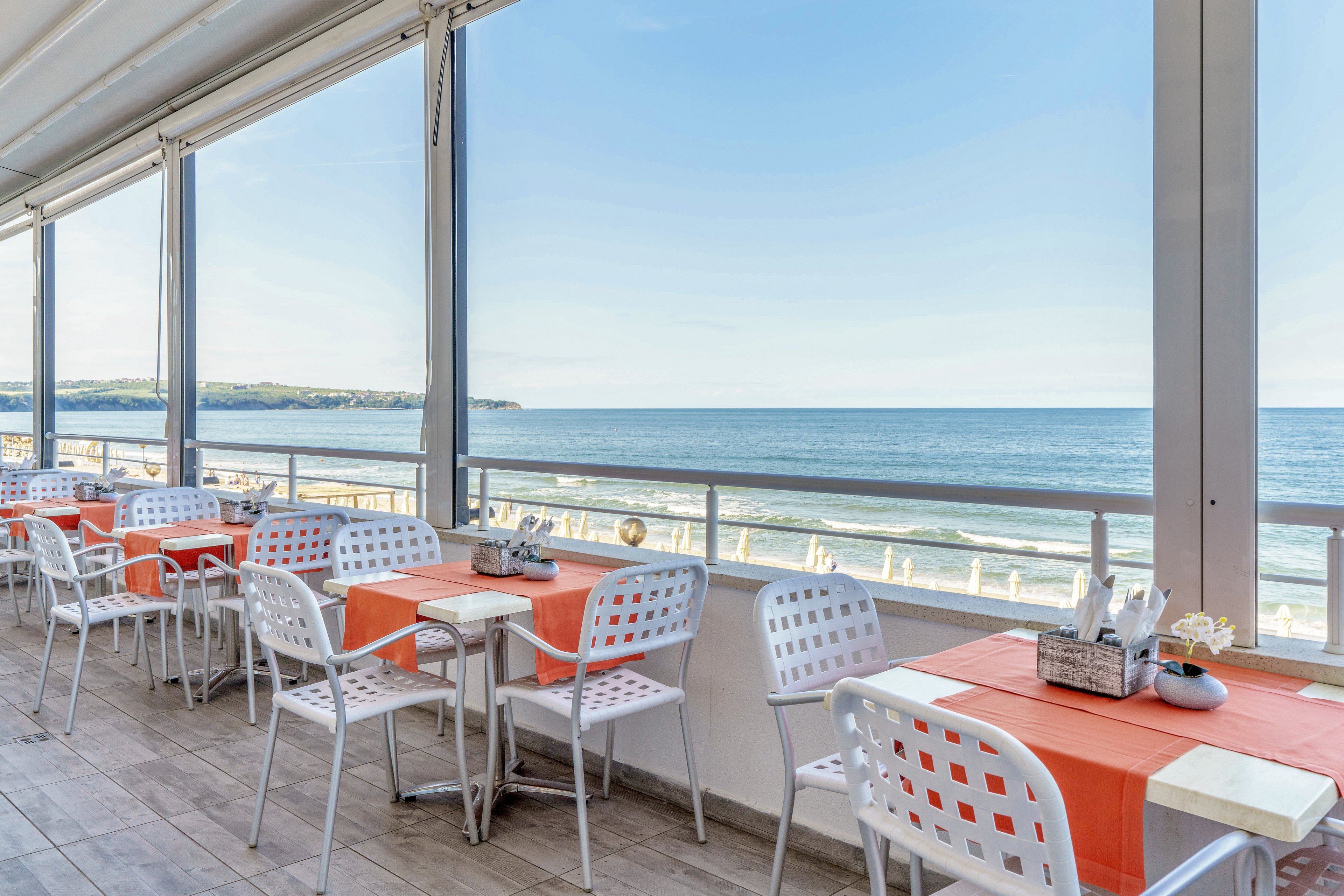 AluaSun Helios Beach