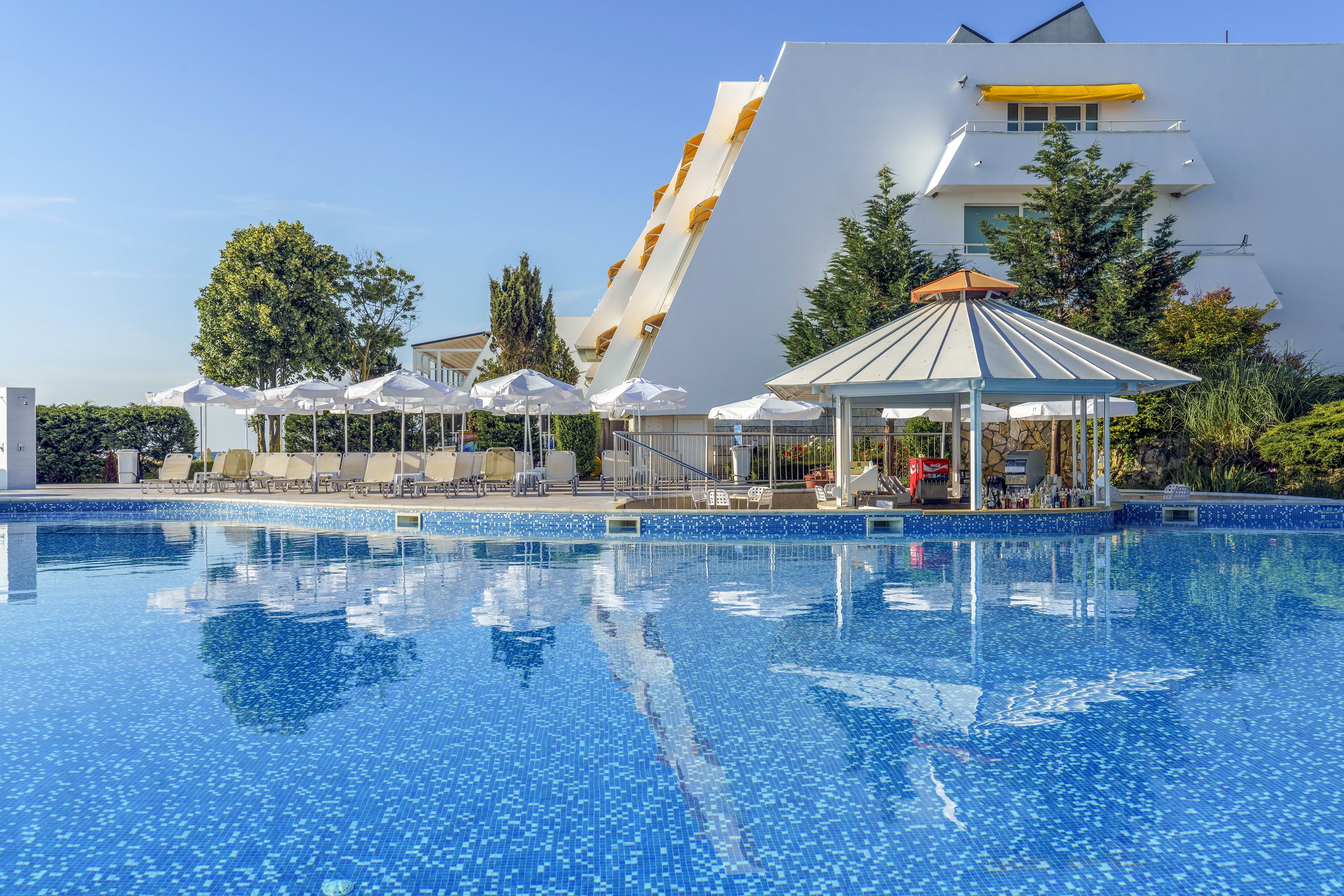 AluaSun Helios Beach