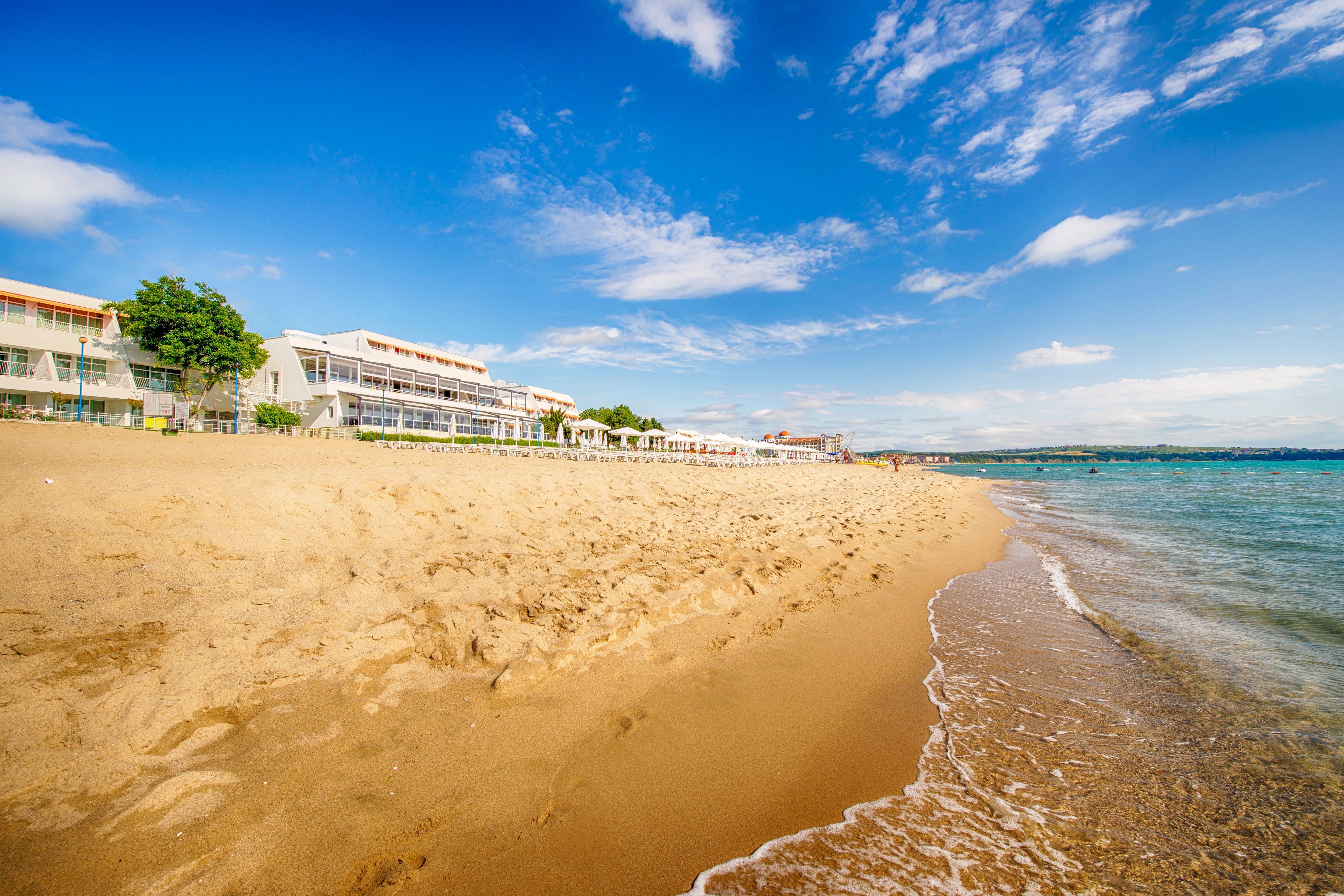 AluaSun Helios Beach
