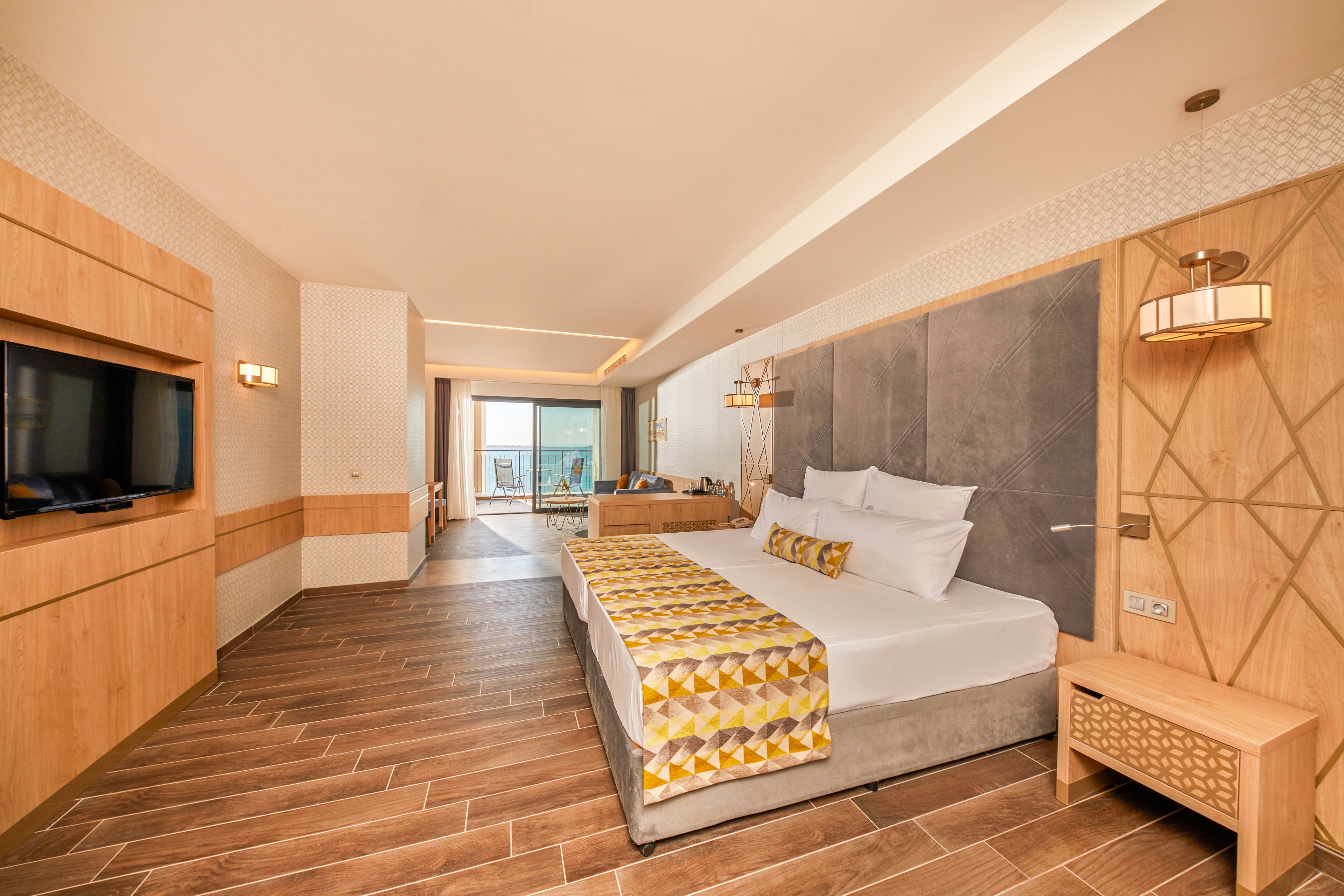 Secrets Sunny Beach Resort & Spa