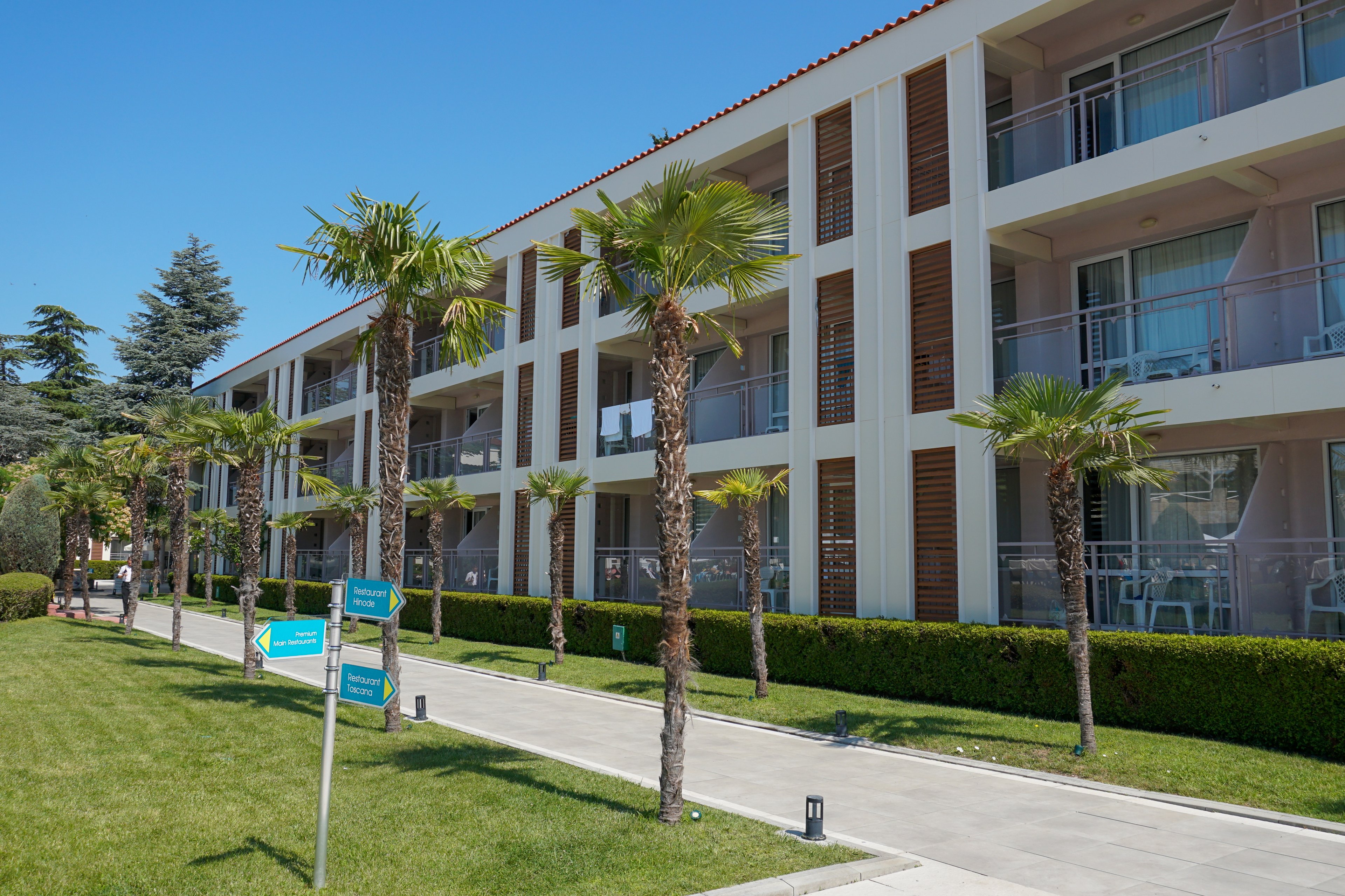 DIT Evrika Beach Club Hotel