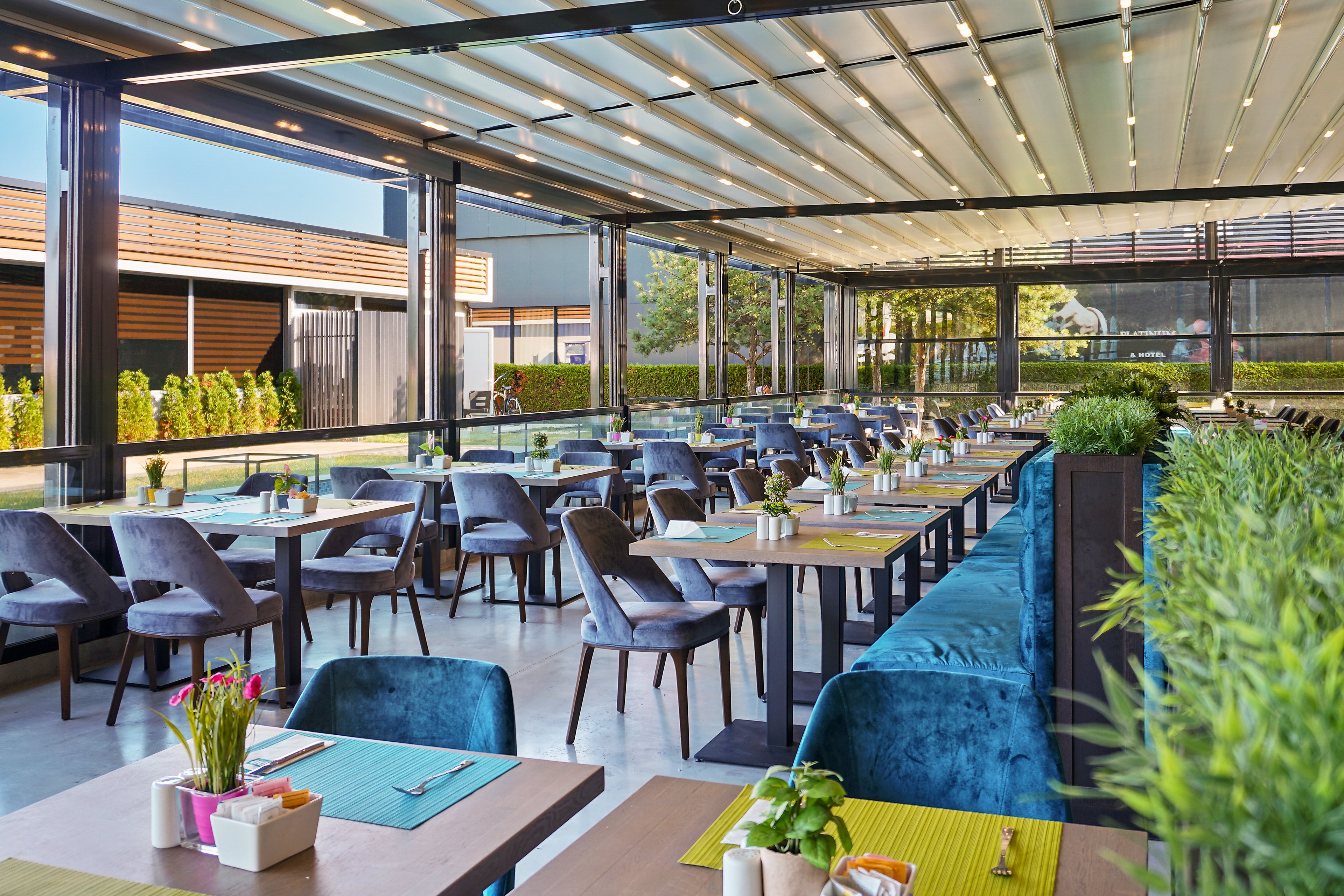 DIT Evrika Beach Club Hotel