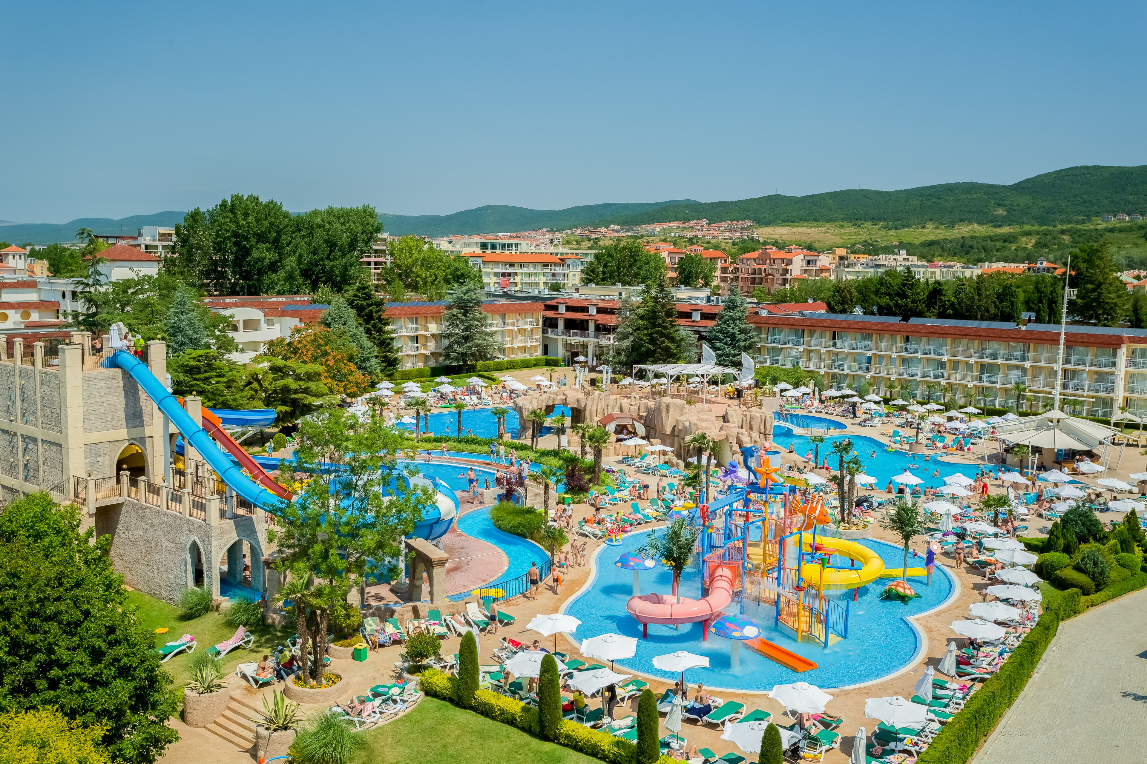 DIT Evrika Beach Club Hotel