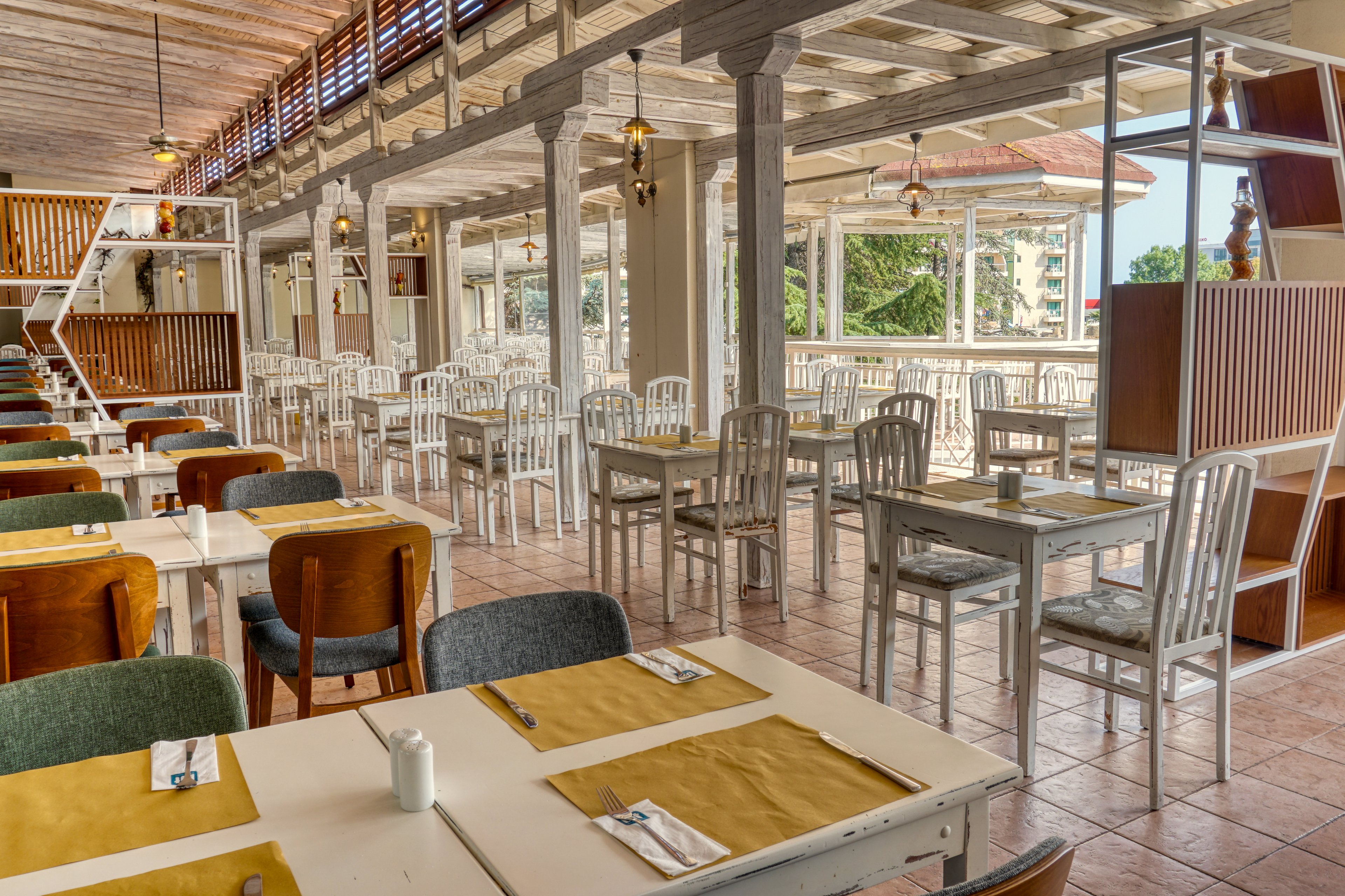 DIT Evrika Beach Club Hotel