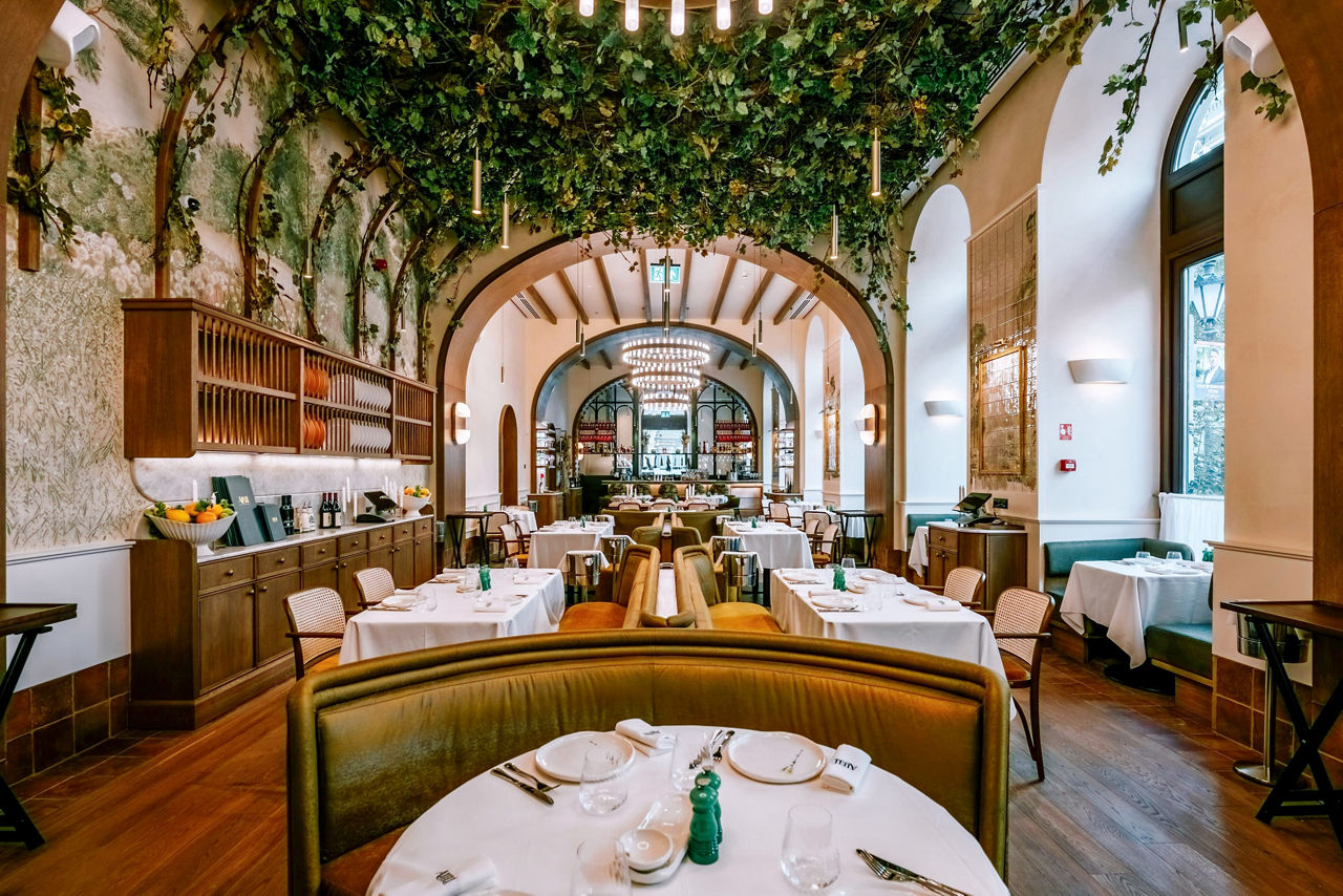 Dorothea Hotel Budapest Autograph Collection