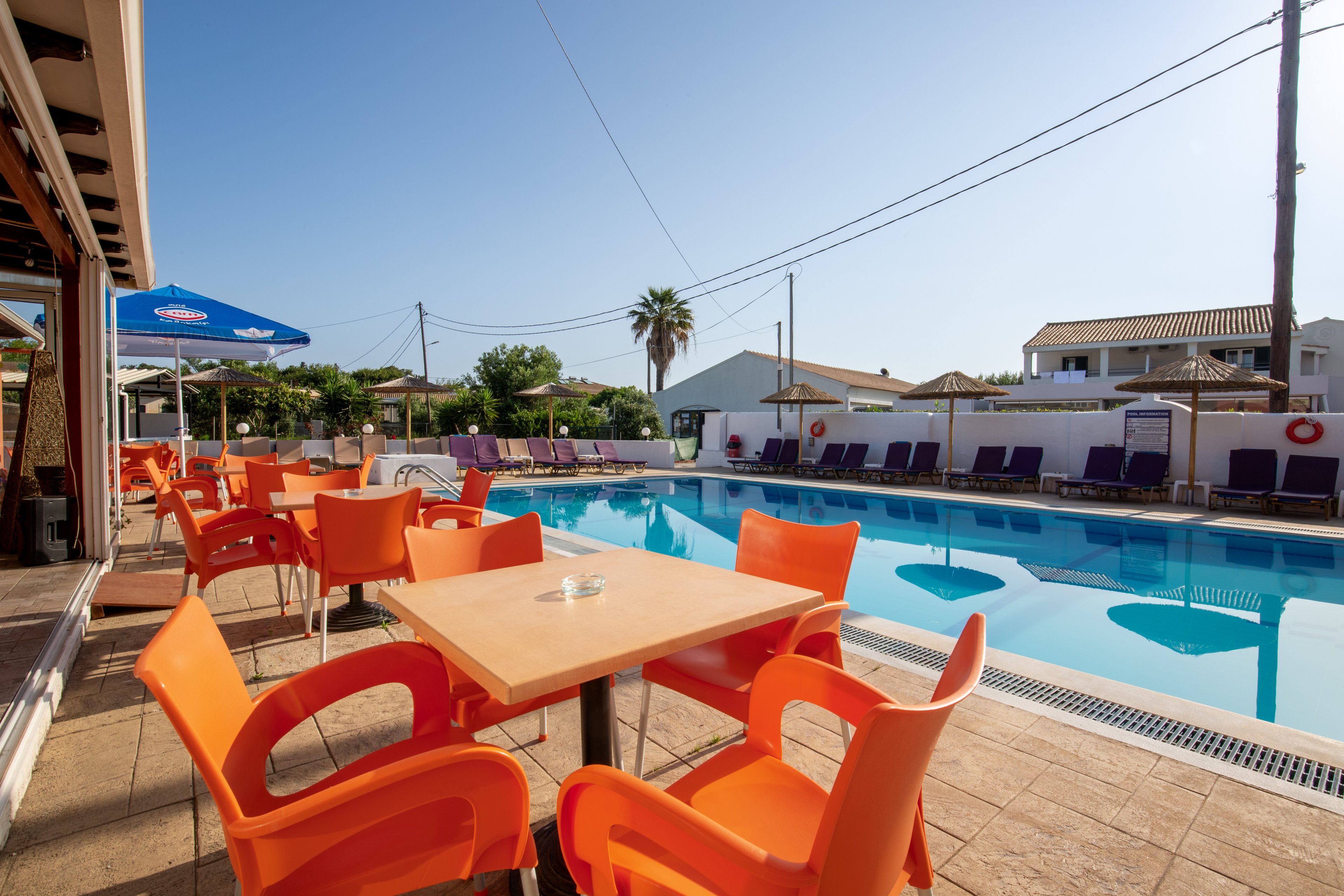 Luisa Studios & Apartments