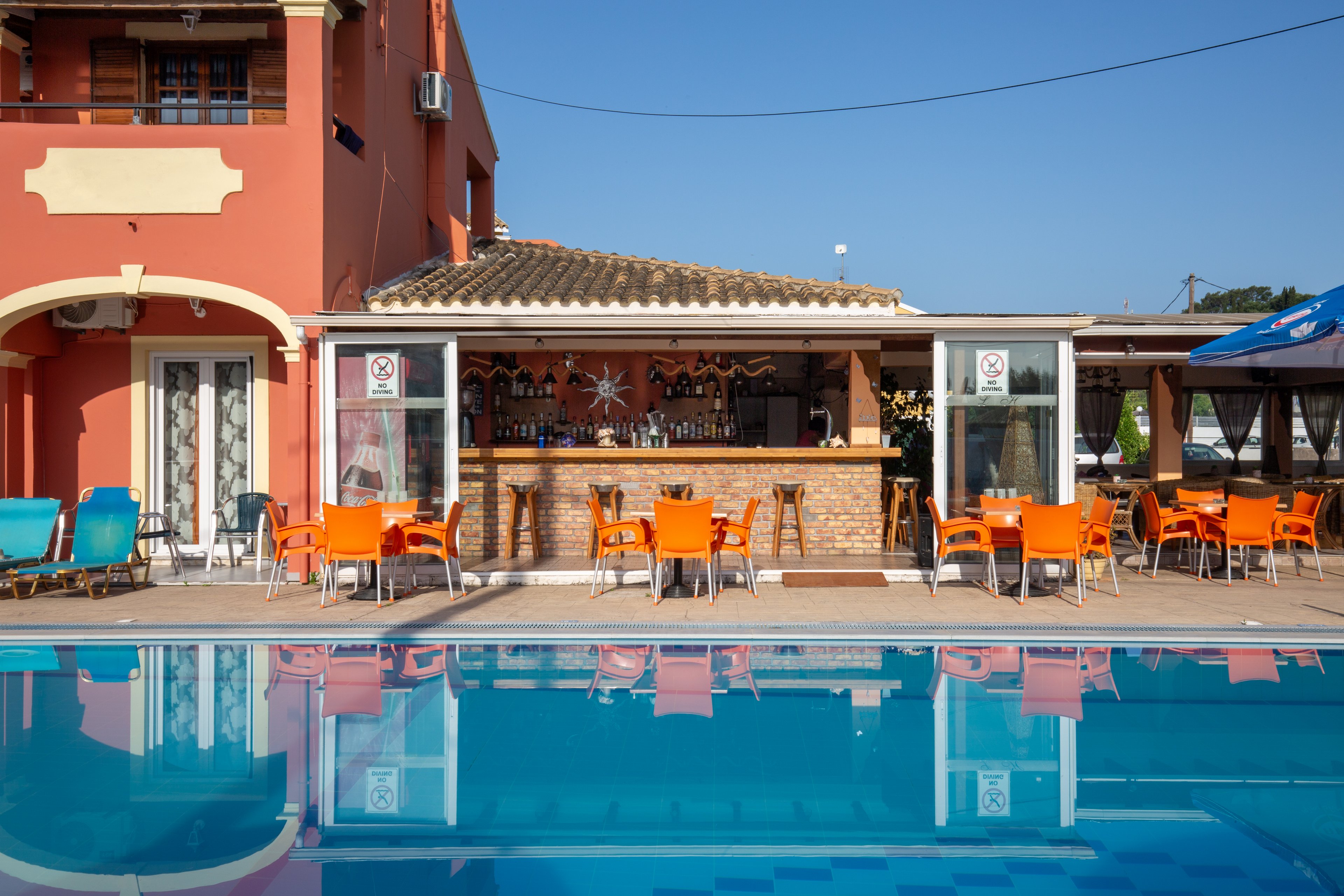 Luisa Studios & Apartments