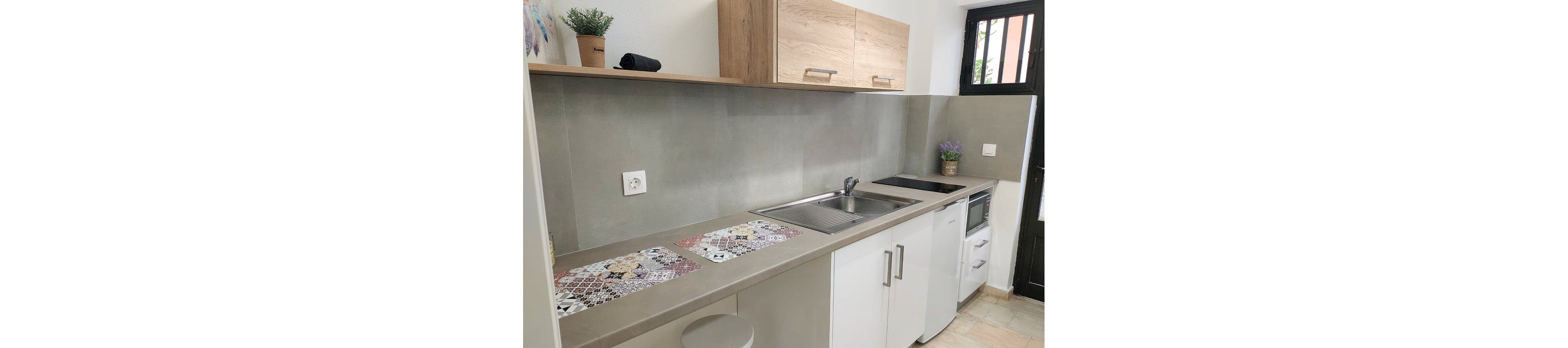 Valentinos Apartments