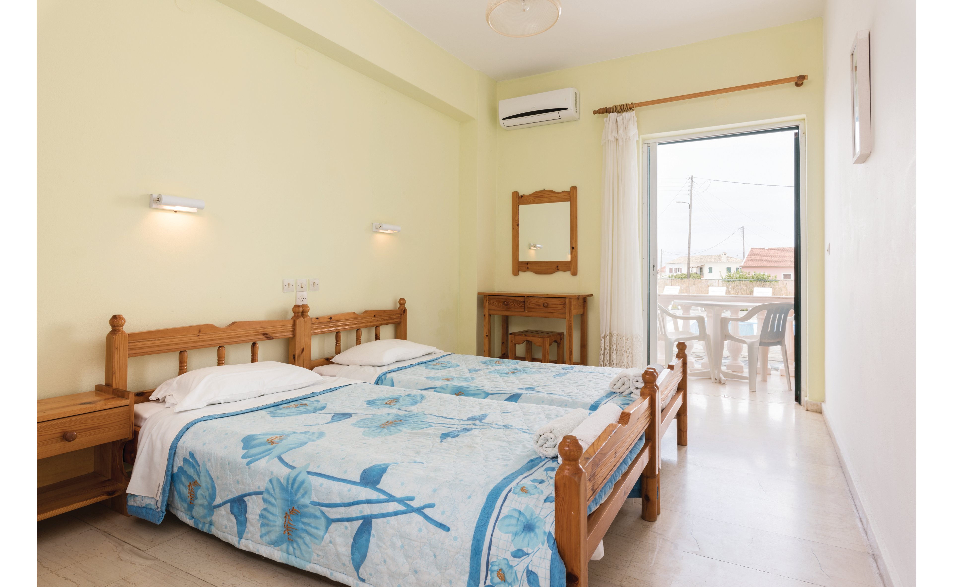 Valentinos Apartments