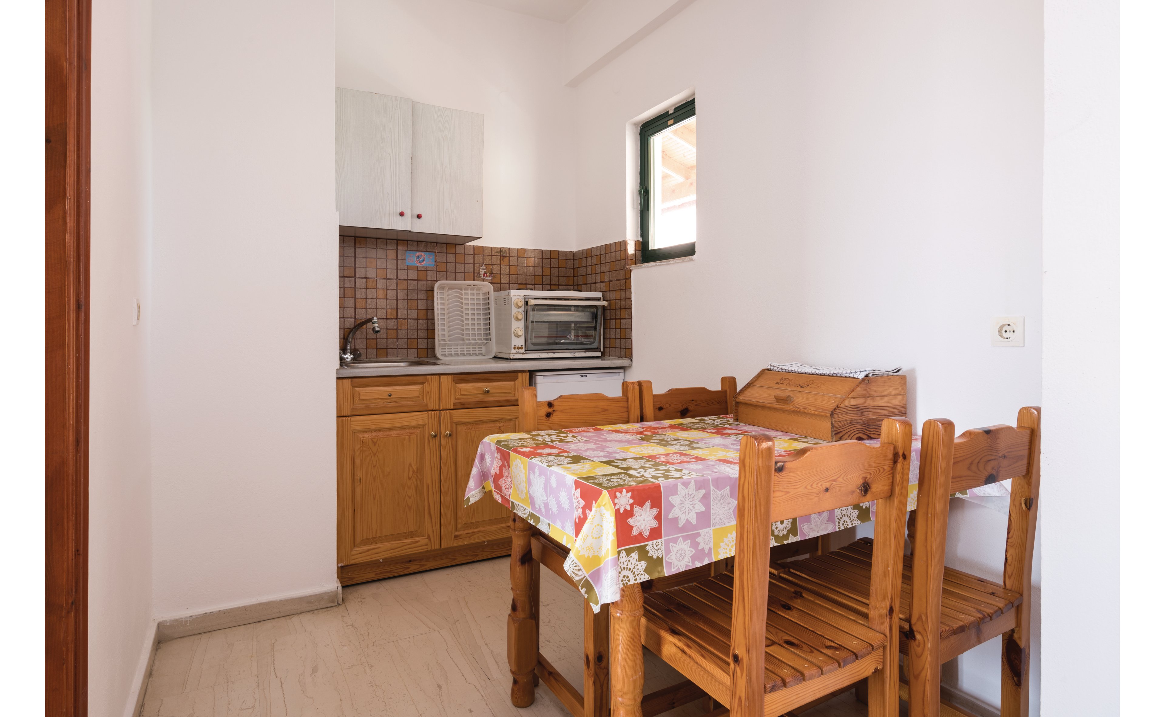 Valentinos Apartments