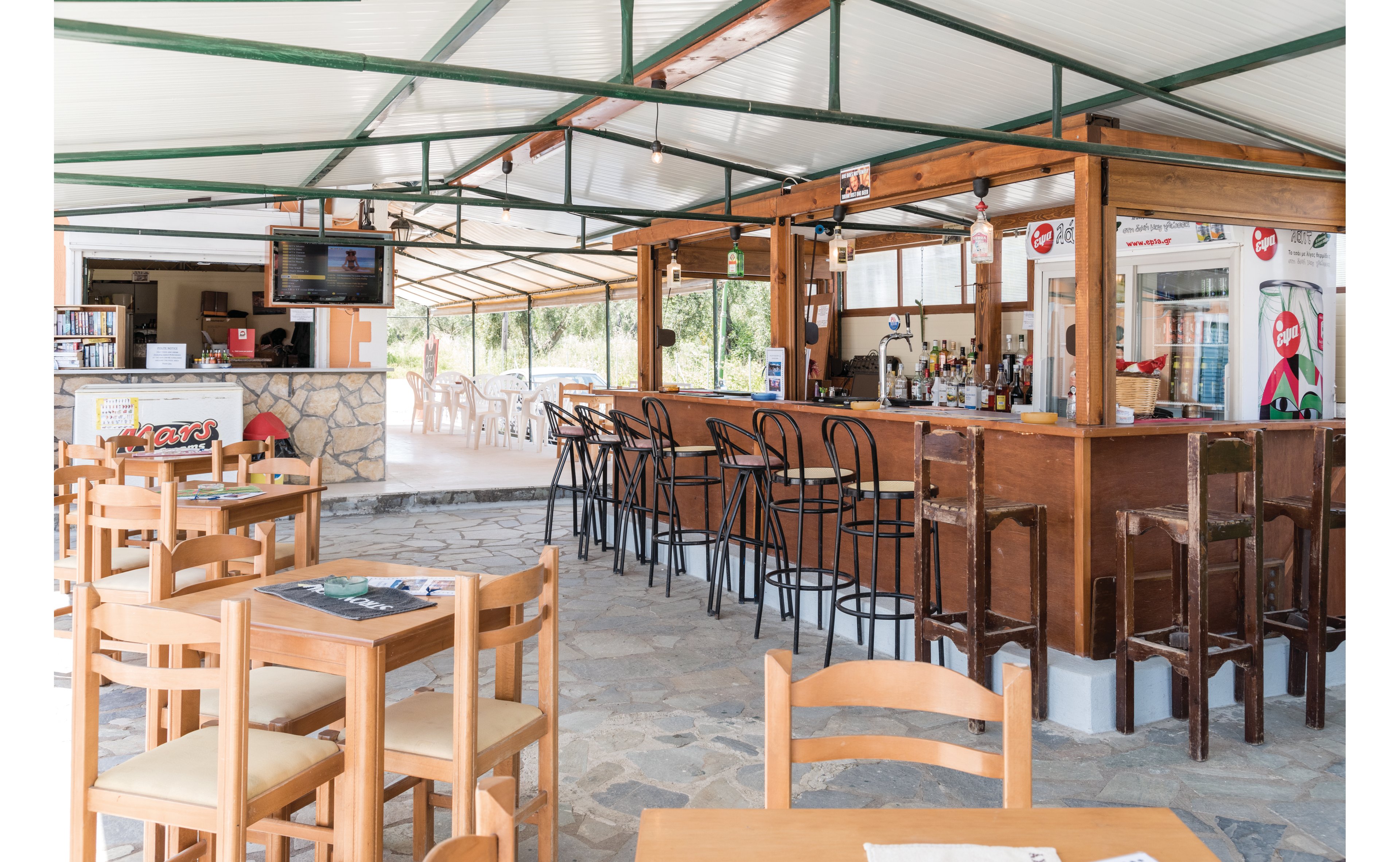 Valentinos Apartments