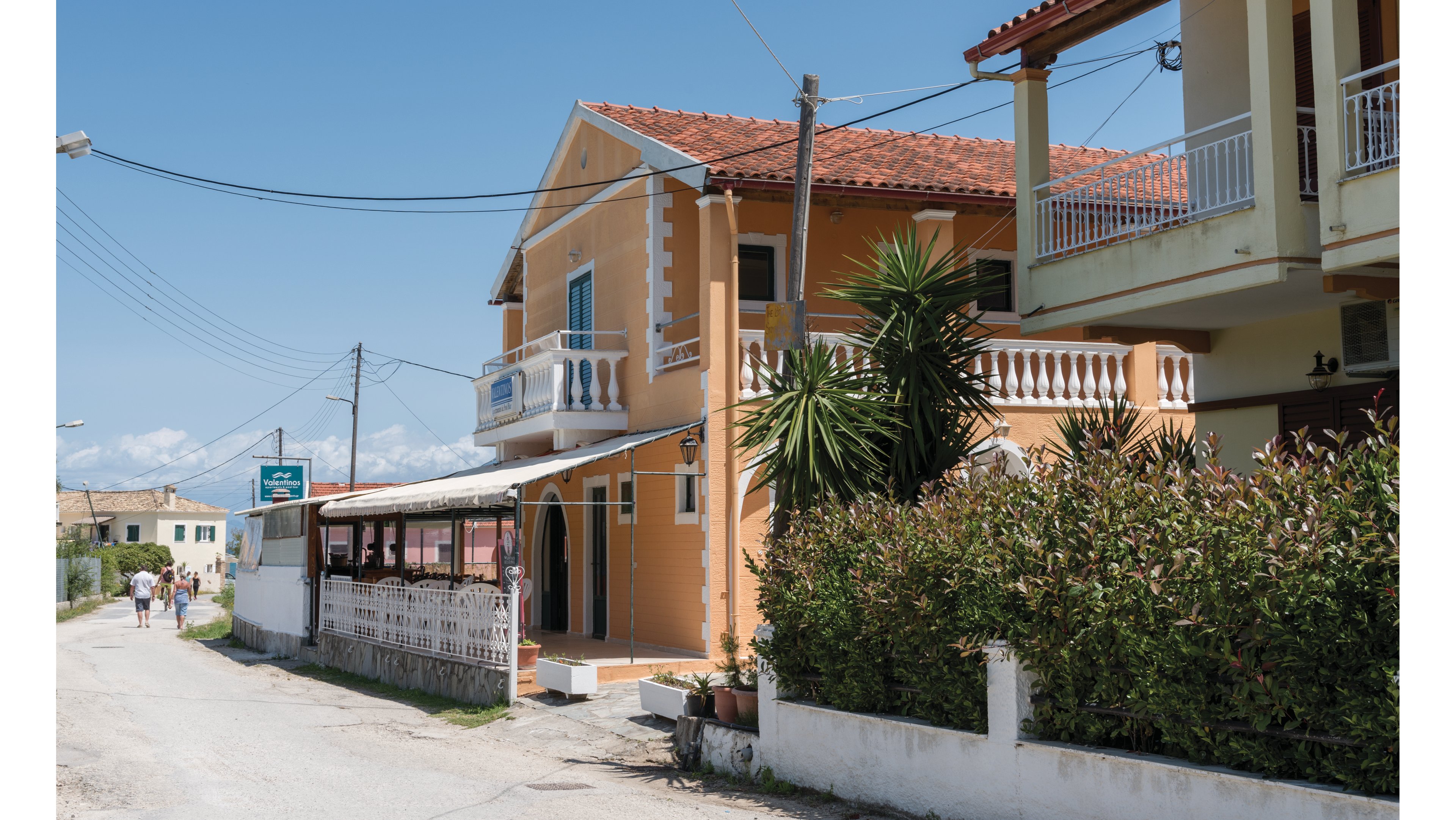 Valentinos Apartments