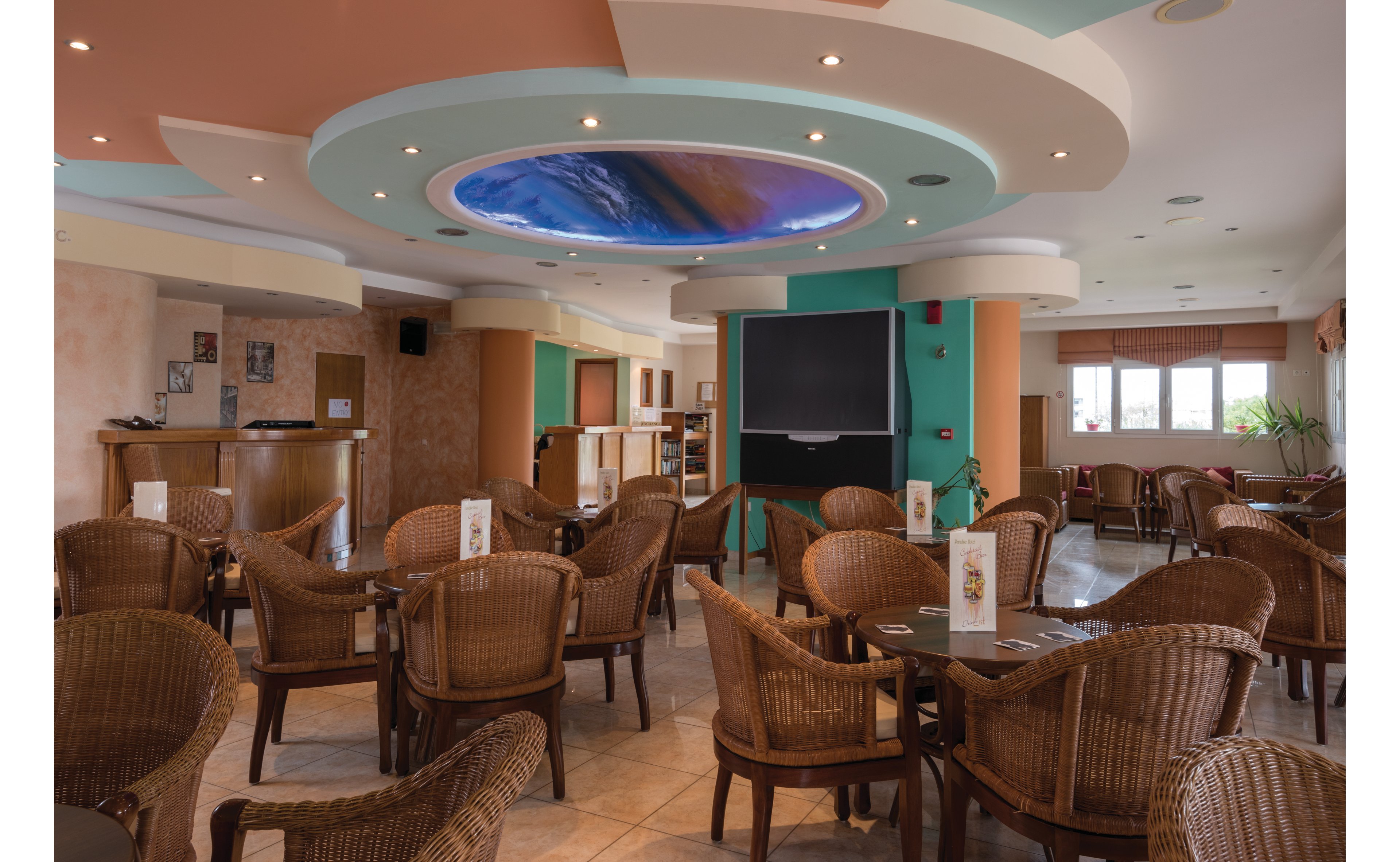 Paradise Hotel Apartments